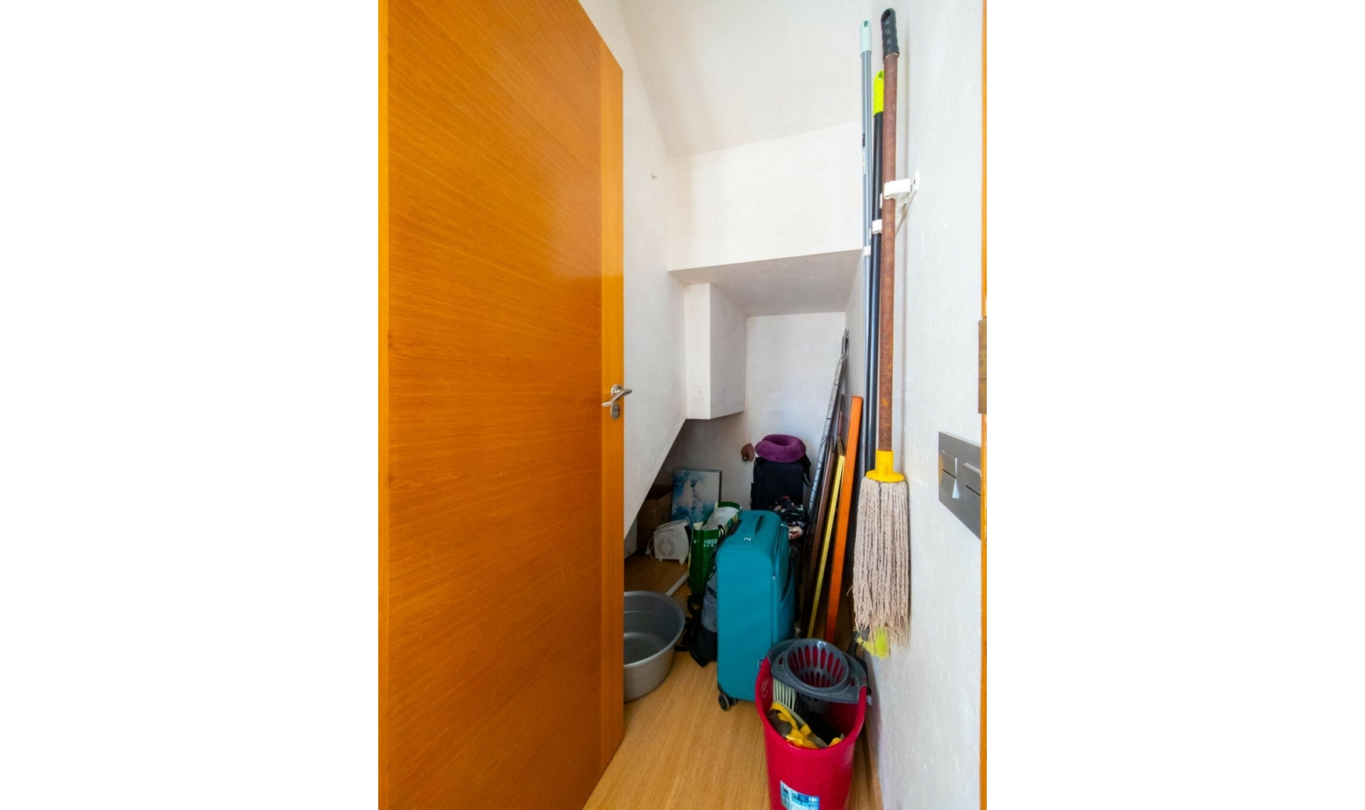 Resale - House -
La Mata