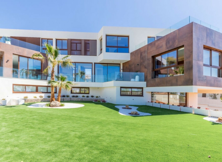 Resale - House -
La Nucía