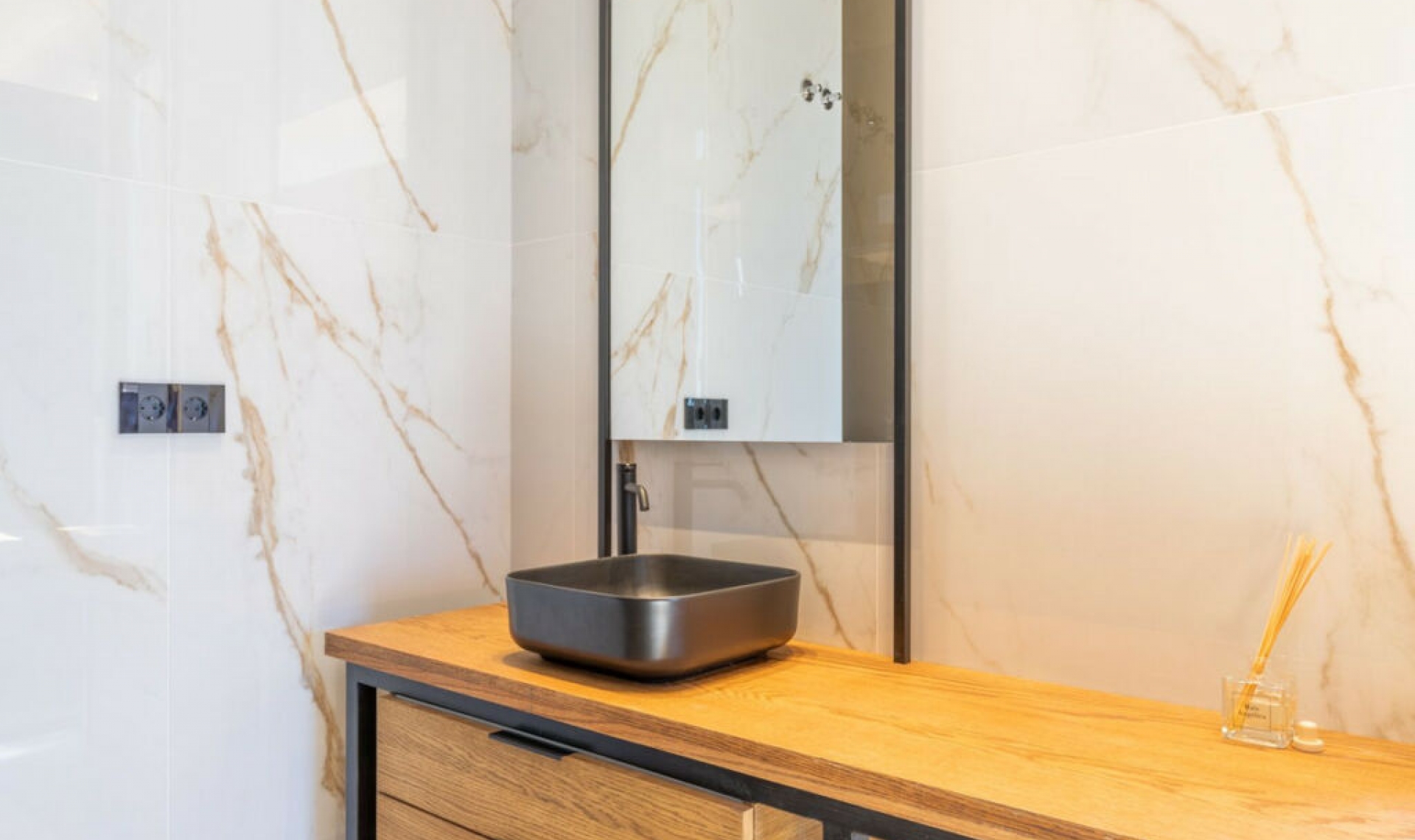 Resale - House -
La Nucía