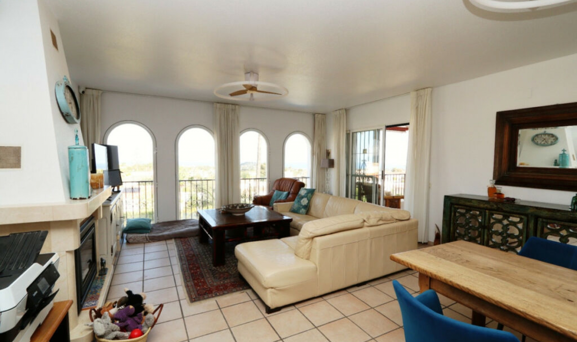 Resale - House -
La Nucía