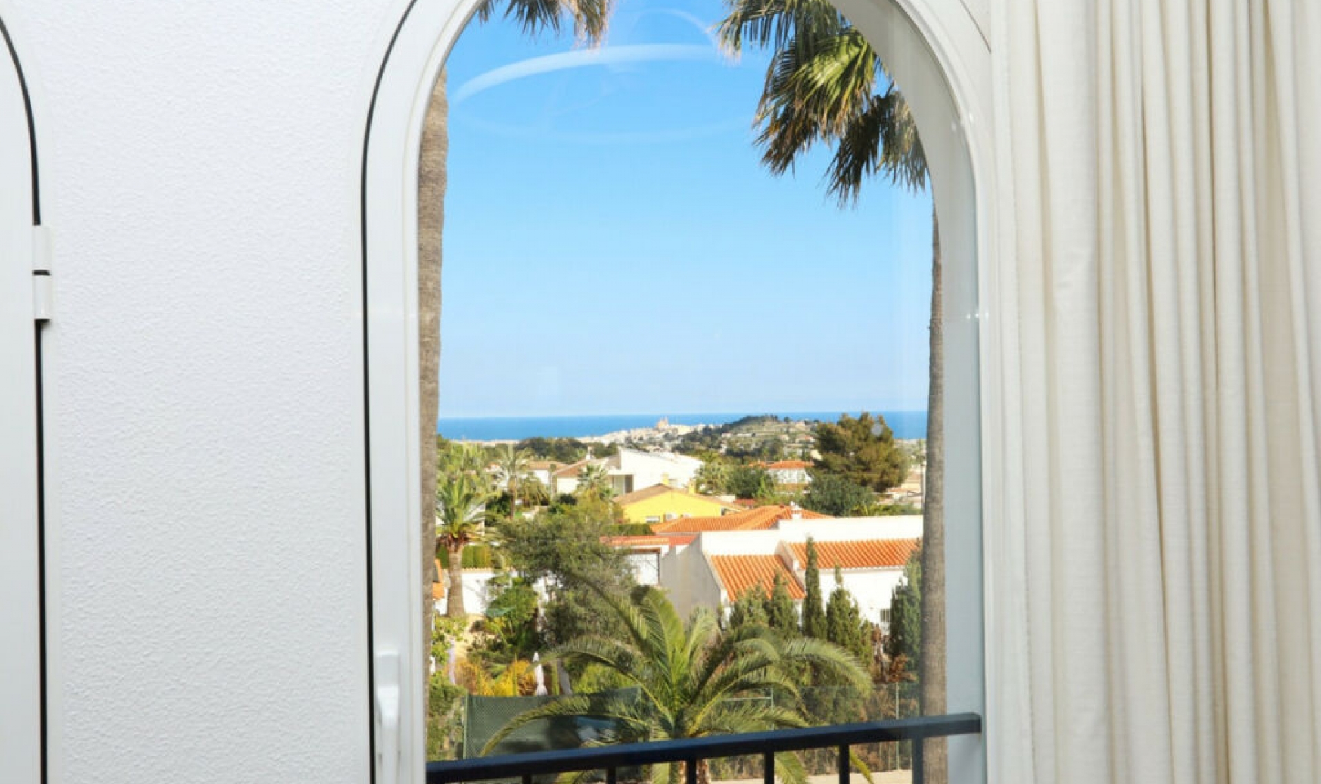 Resale - House -
La Nucía