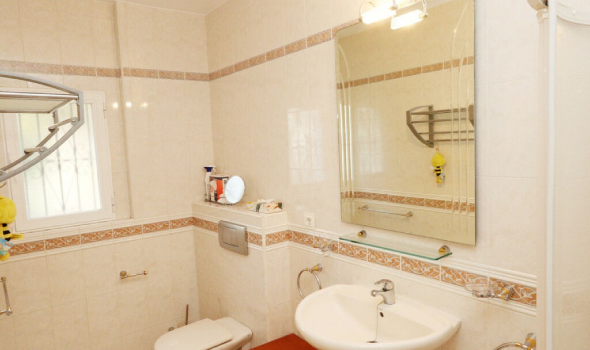 Resale - House -
La Nucía