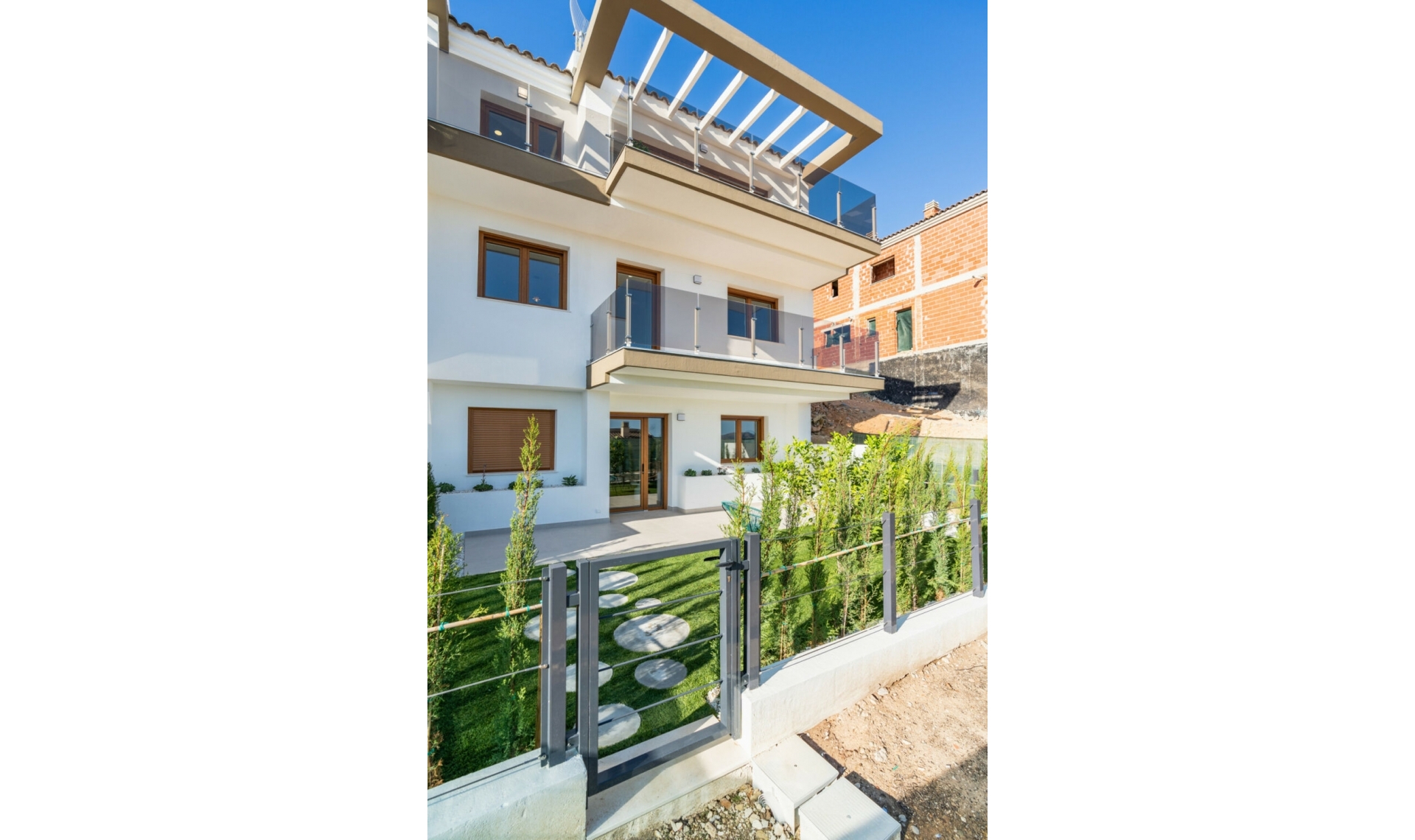 Resale - House -
La Nucía