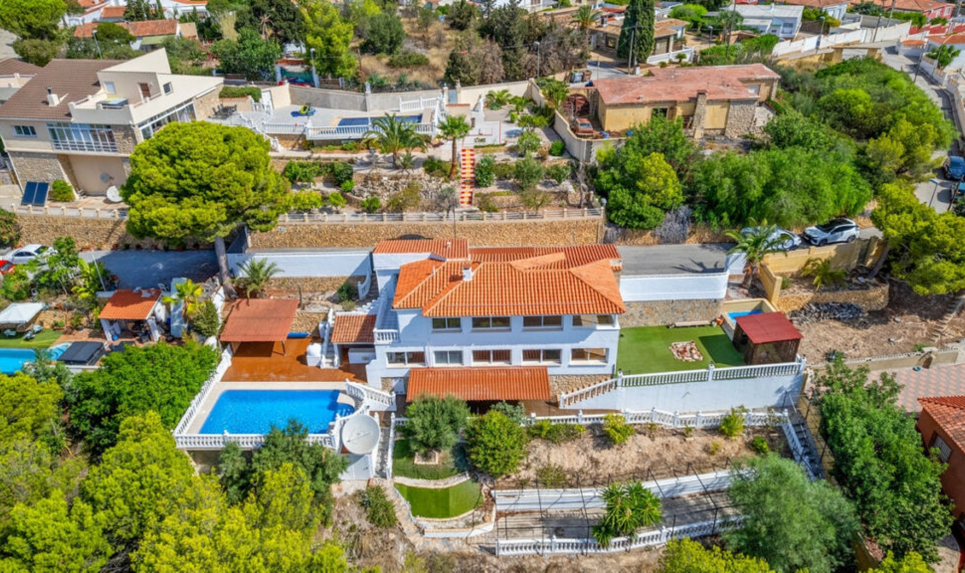 Resale - House -
La Nucía
