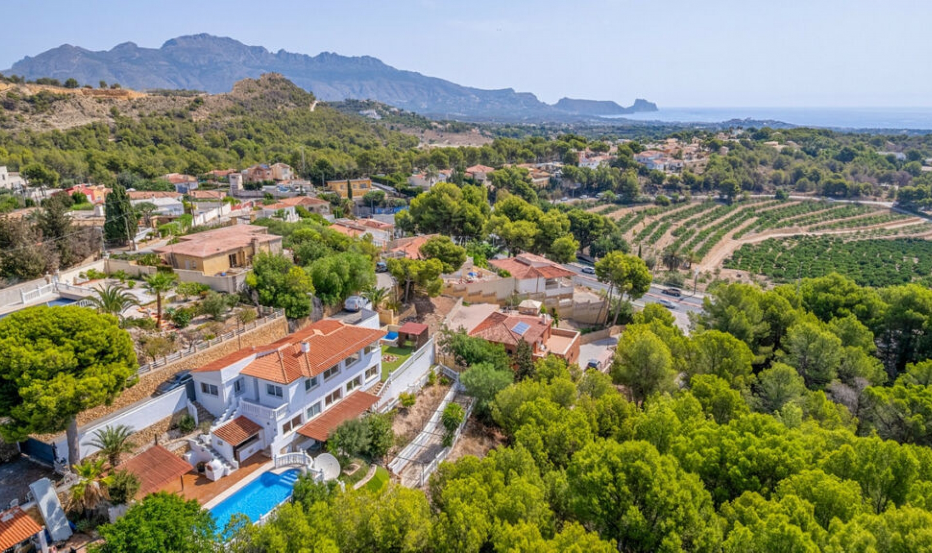 Resale - House -
La Nucía