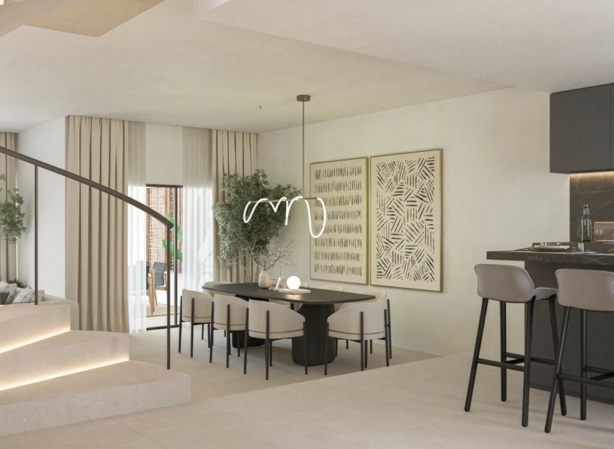 Resale - House -
La Quinta