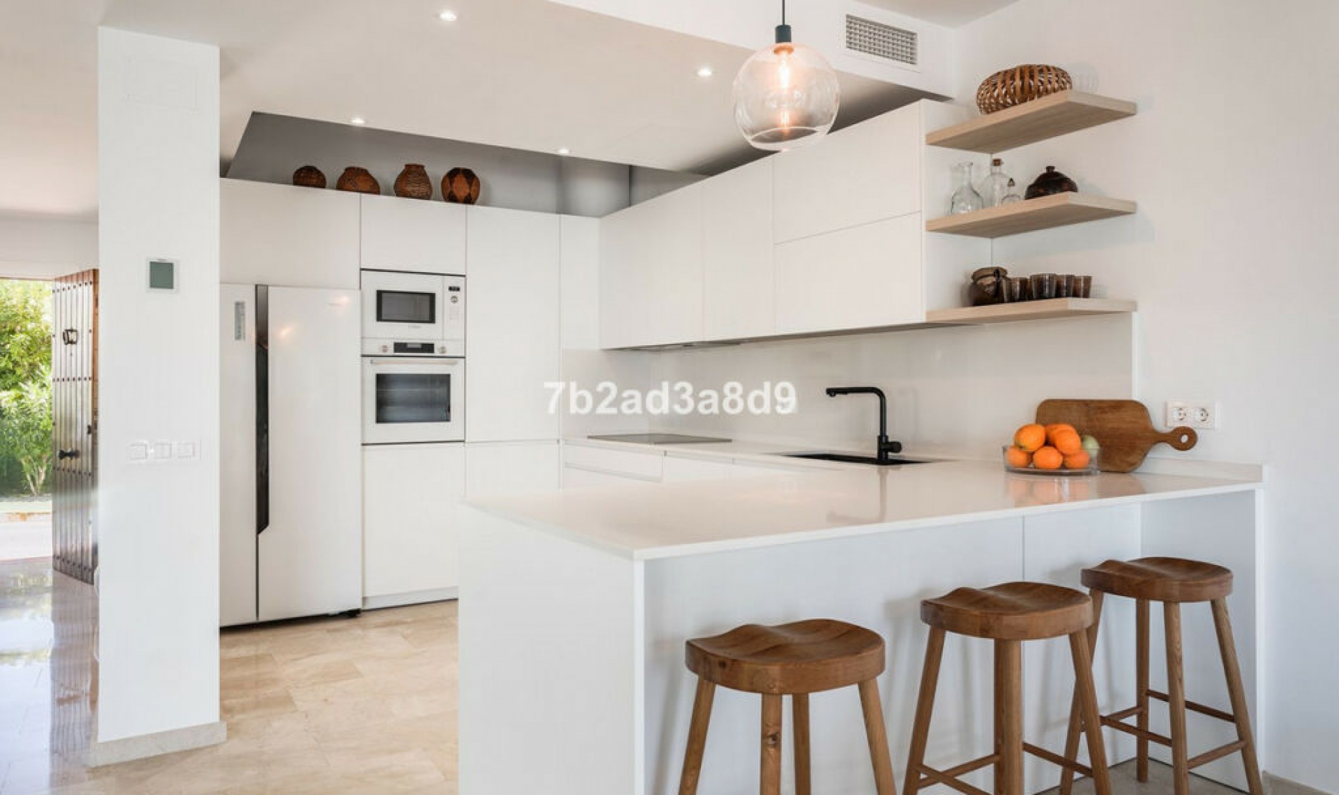 Resale - House -
La Quinta