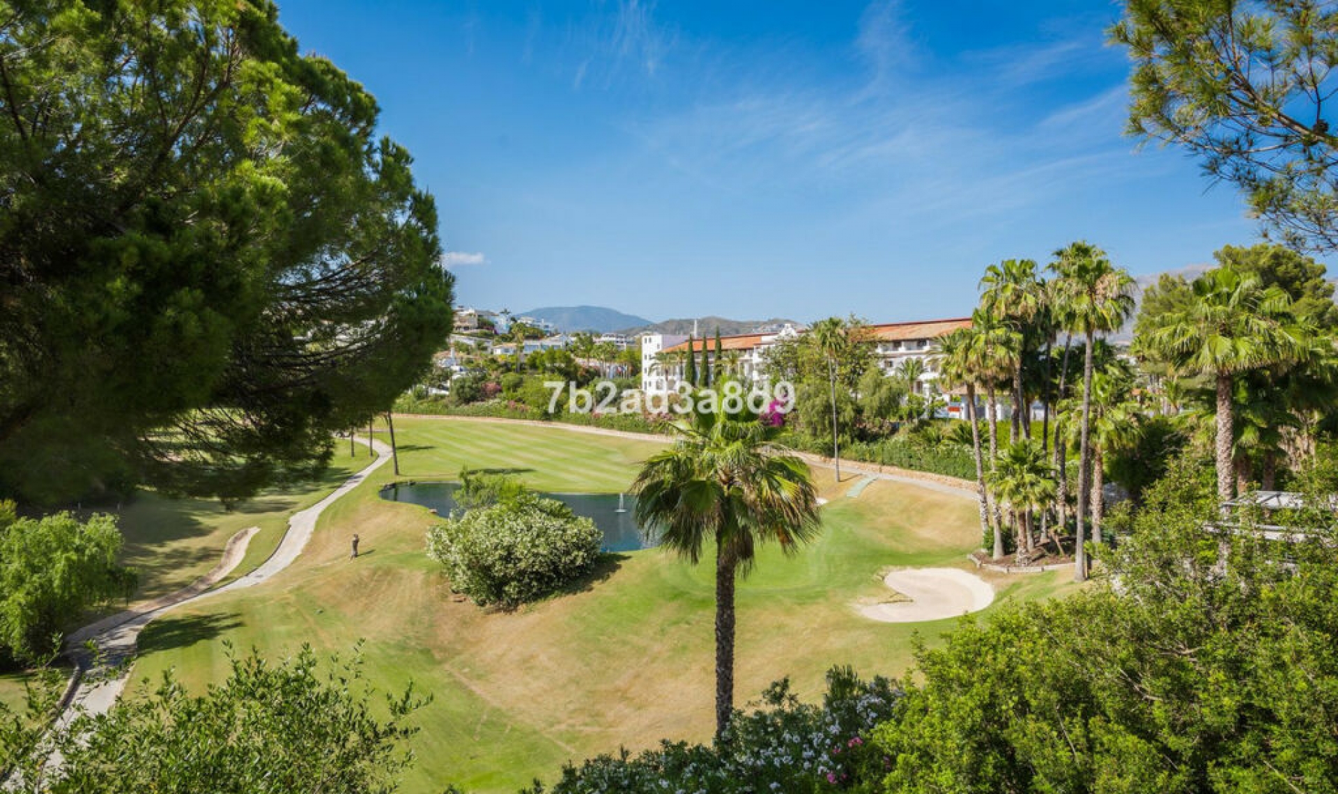 Resale - House -
La Quinta