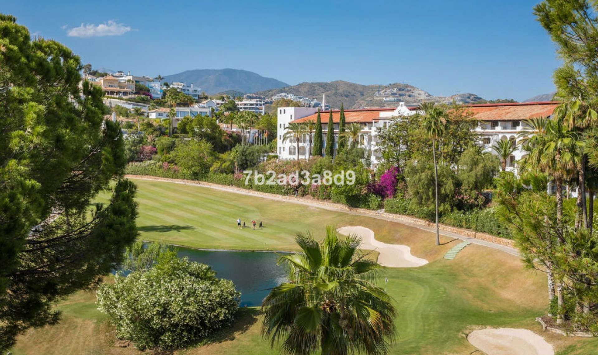 Resale - House -
La Quinta