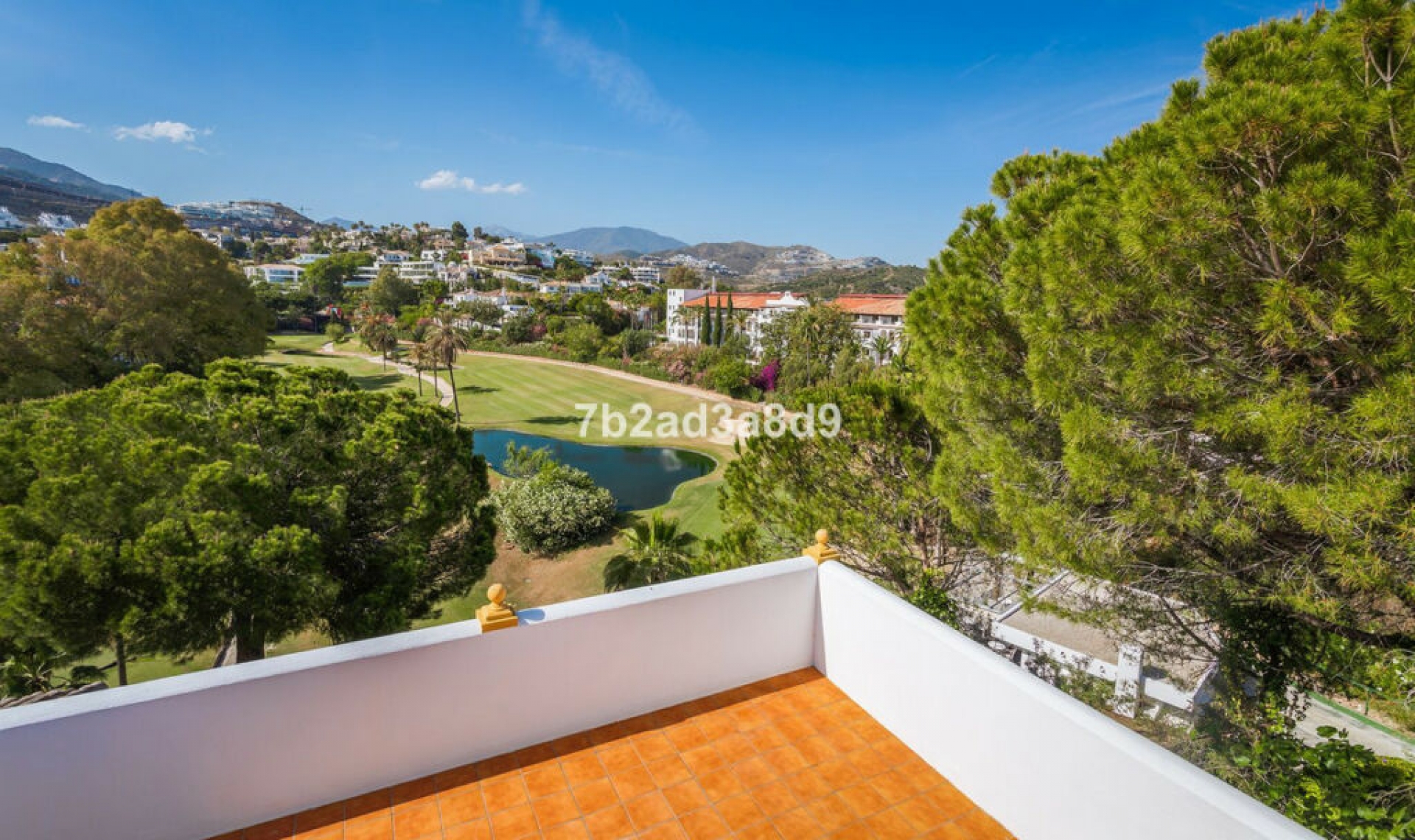 Resale - House -
La Quinta