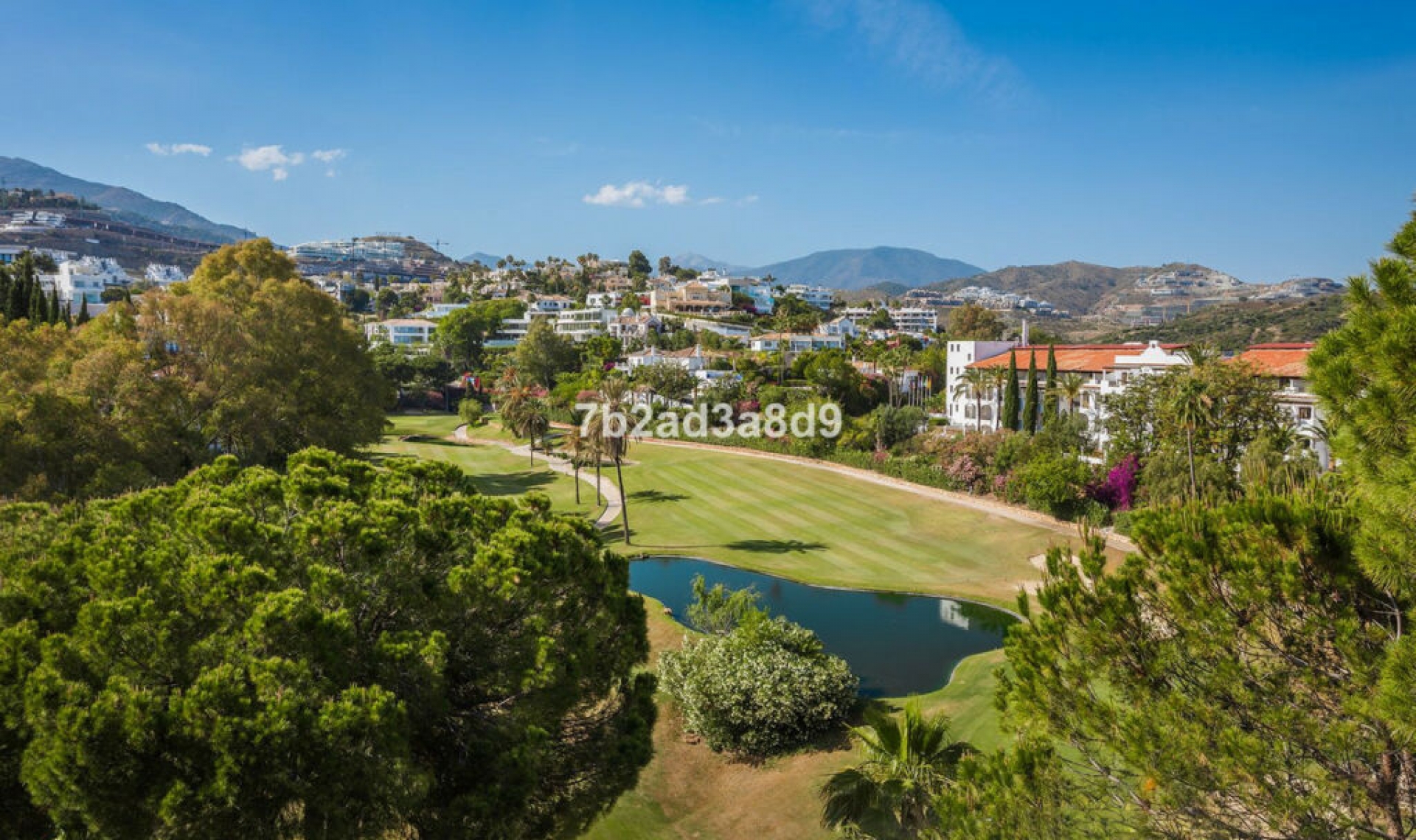 Resale - House -
La Quinta