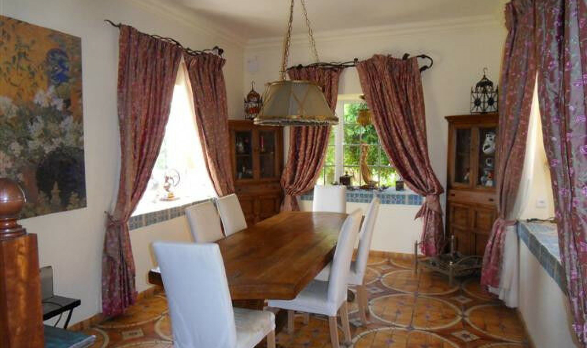 Resale - House -
La Quinta