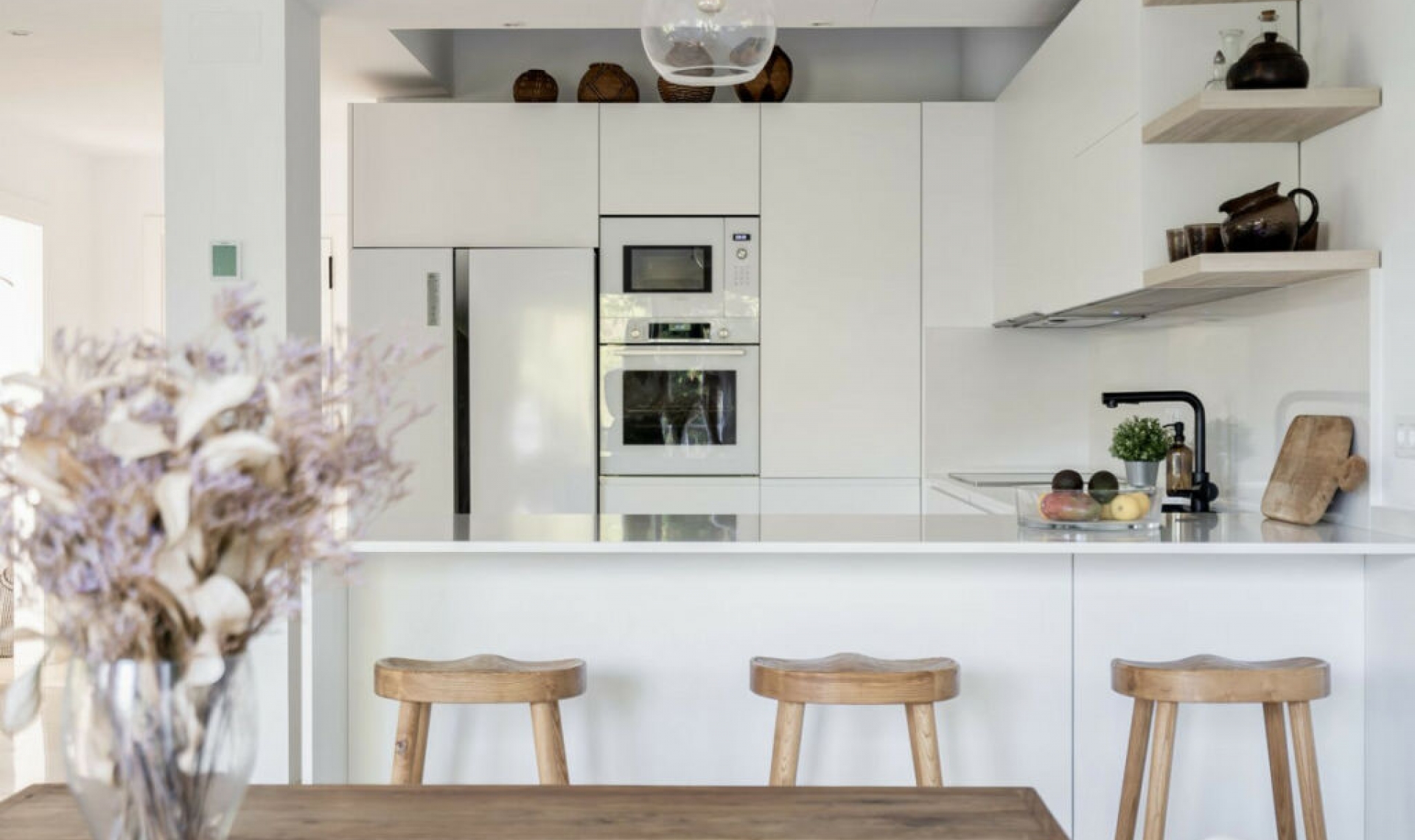 Resale - House -
La Quinta