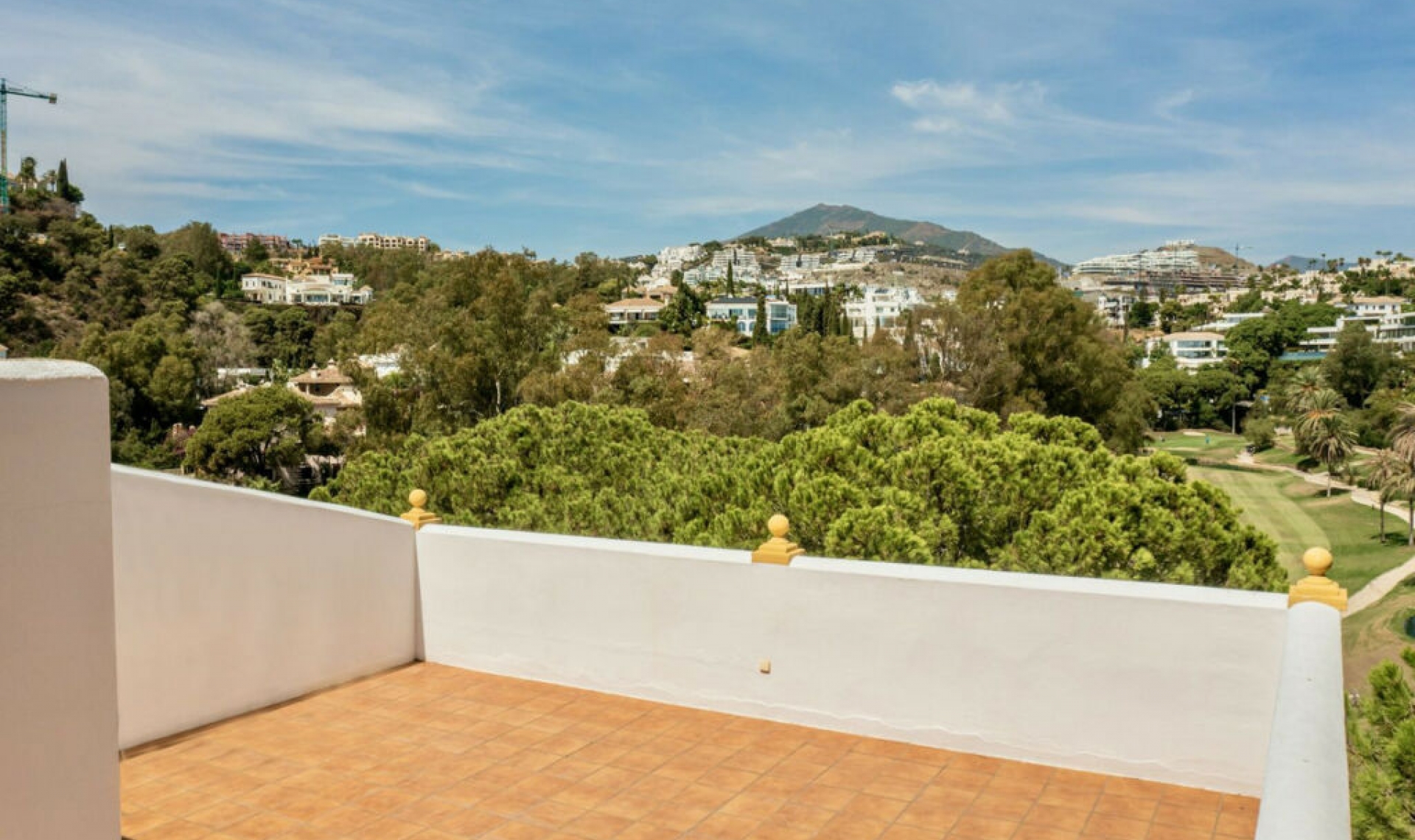 Resale - House -
La Quinta