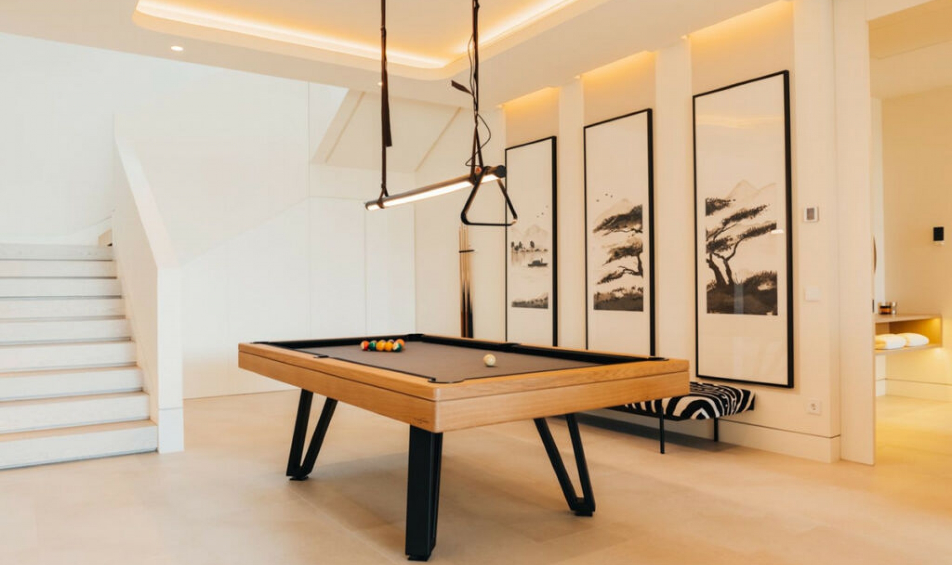 Resale - House -
La Quinta