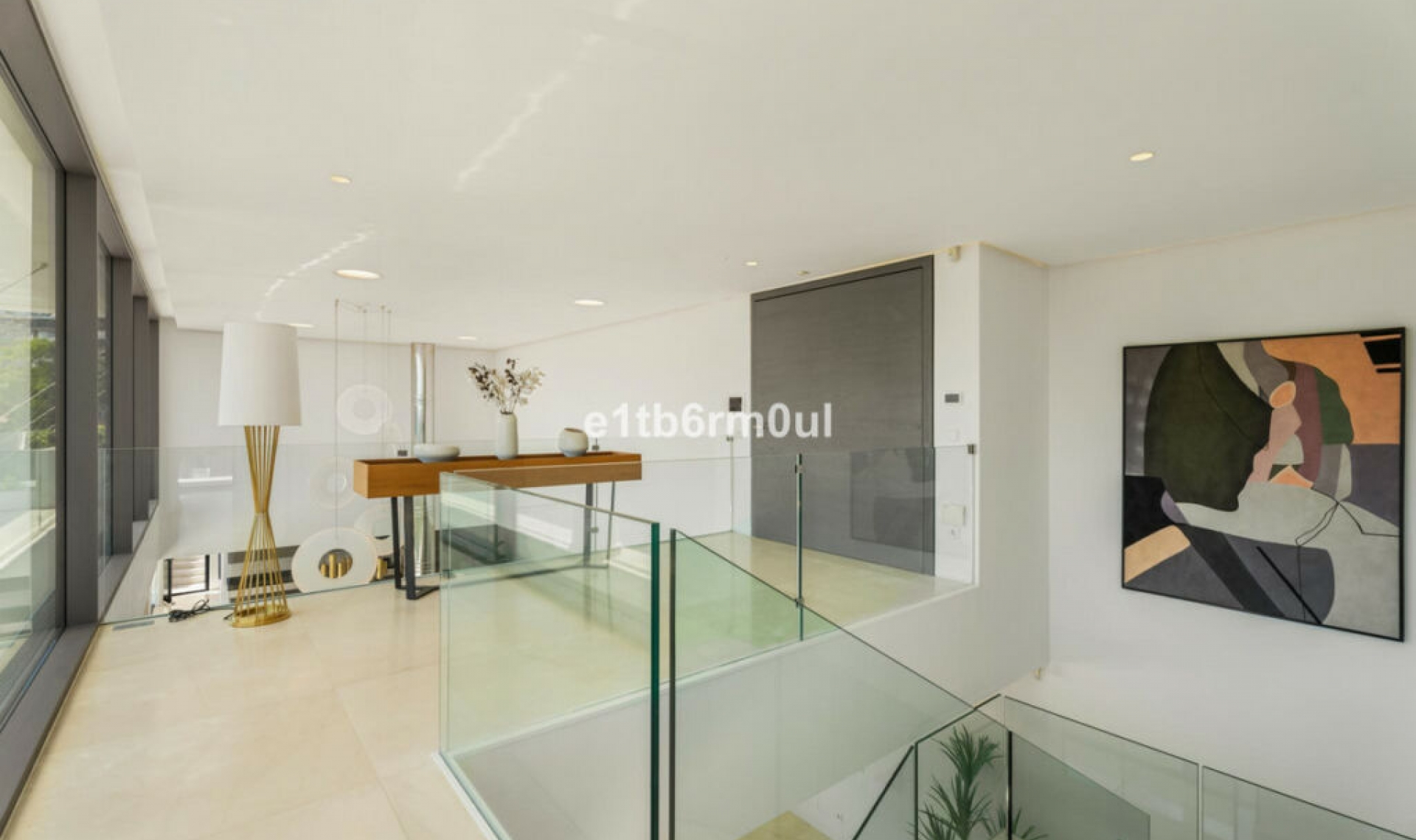 Resale - House -
La Quinta