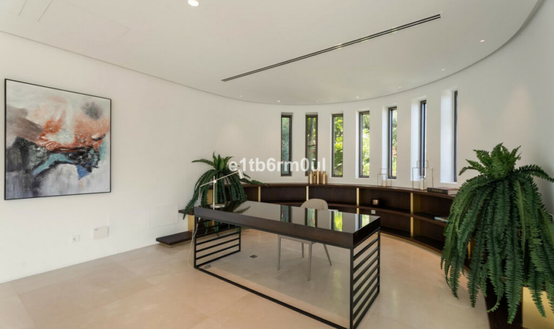 Resale - House -
La Quinta