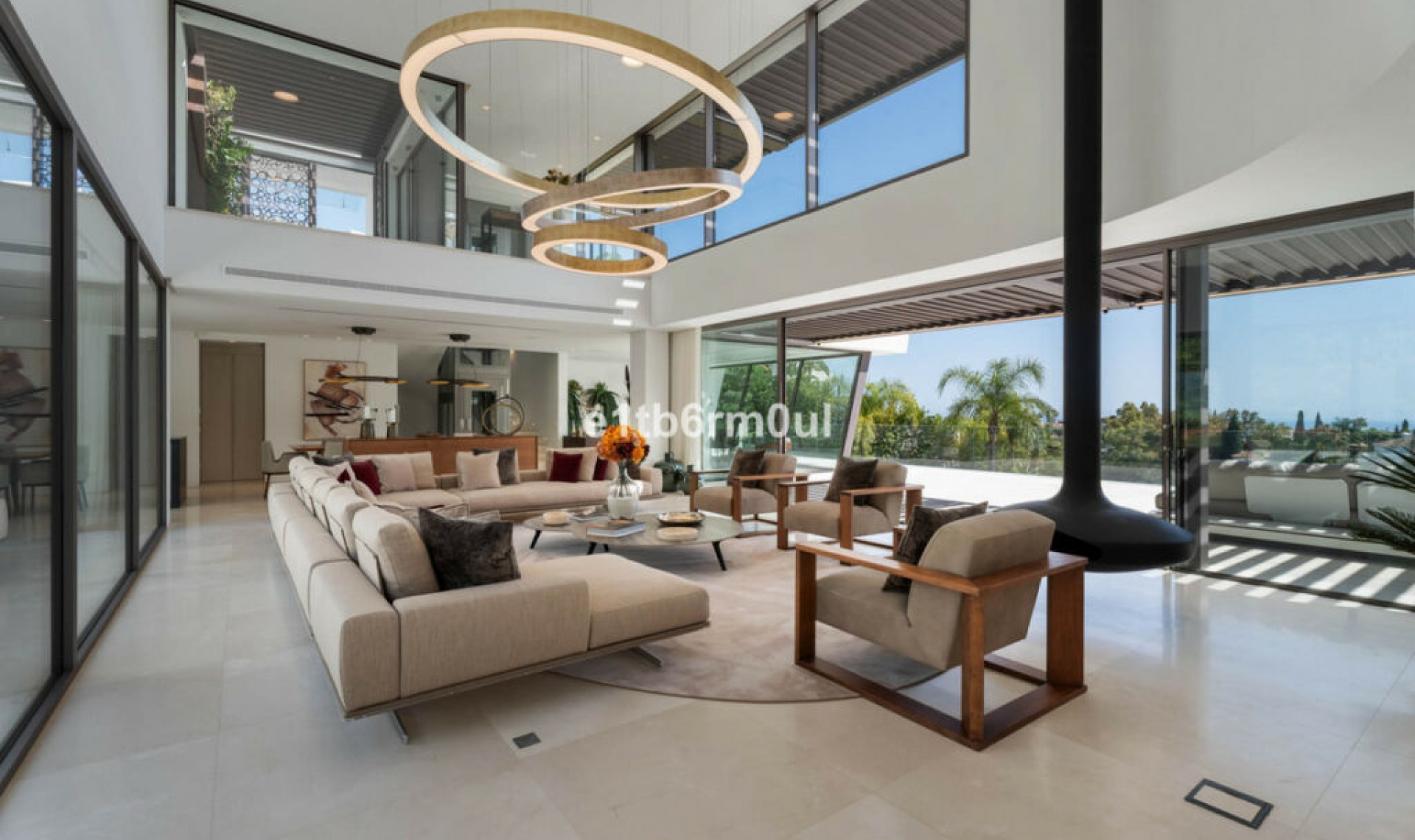 Resale - House -
La Quinta