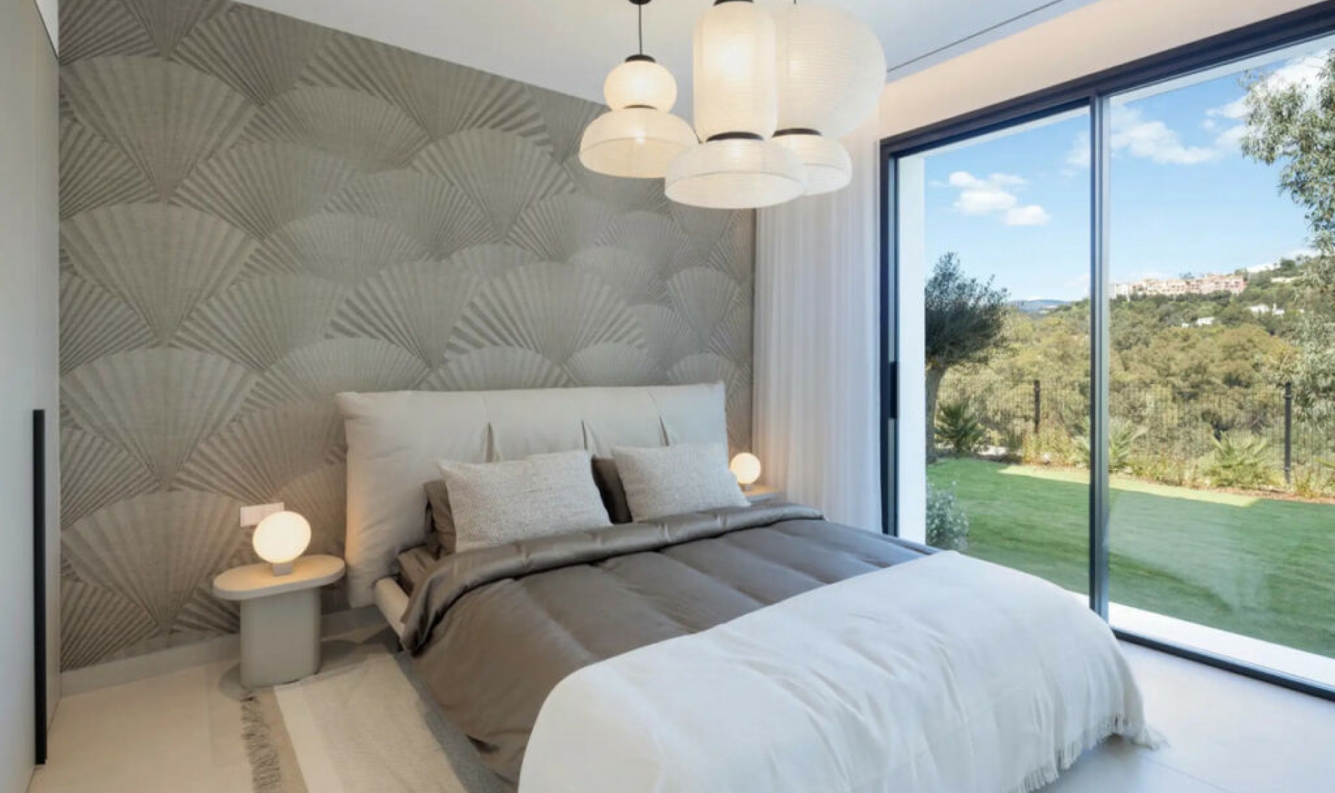 Resale - House -
La Quinta