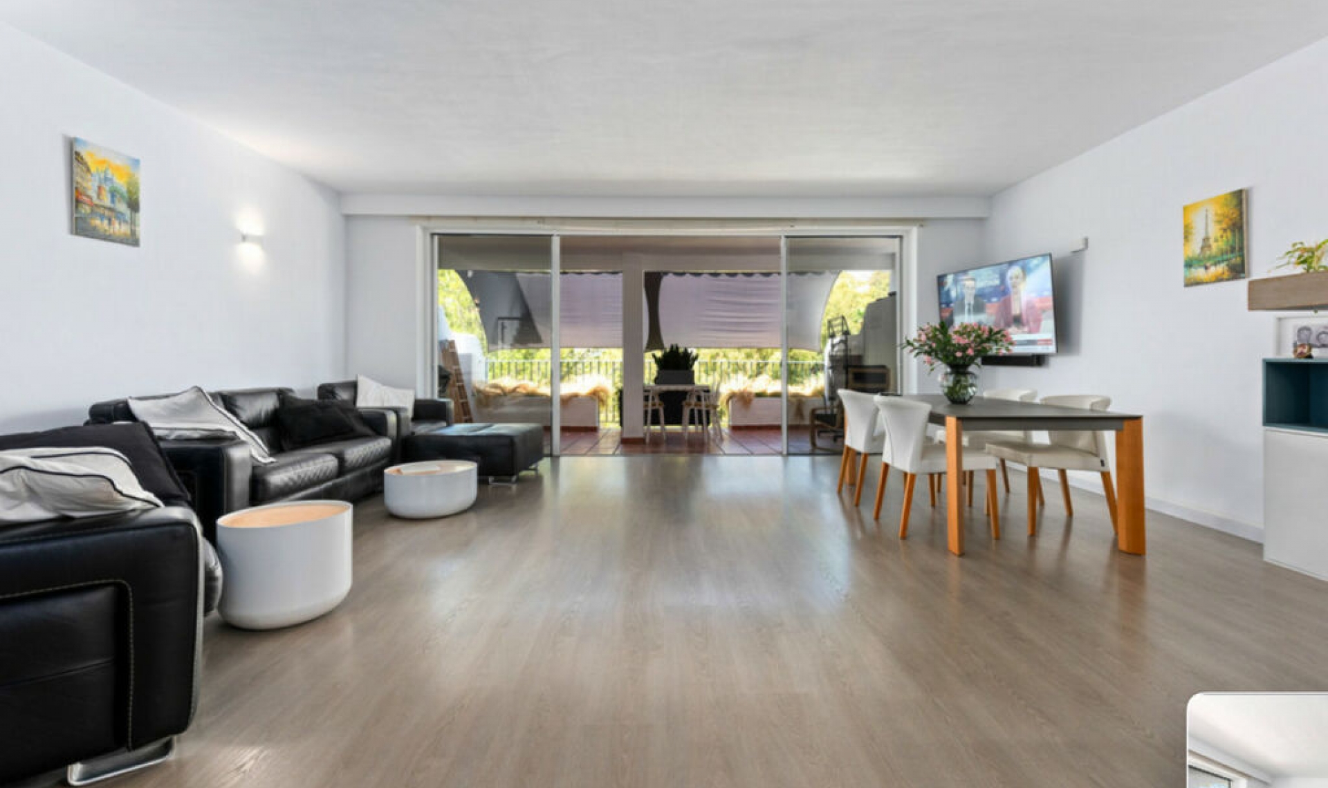 Resale - House -
La Quinta