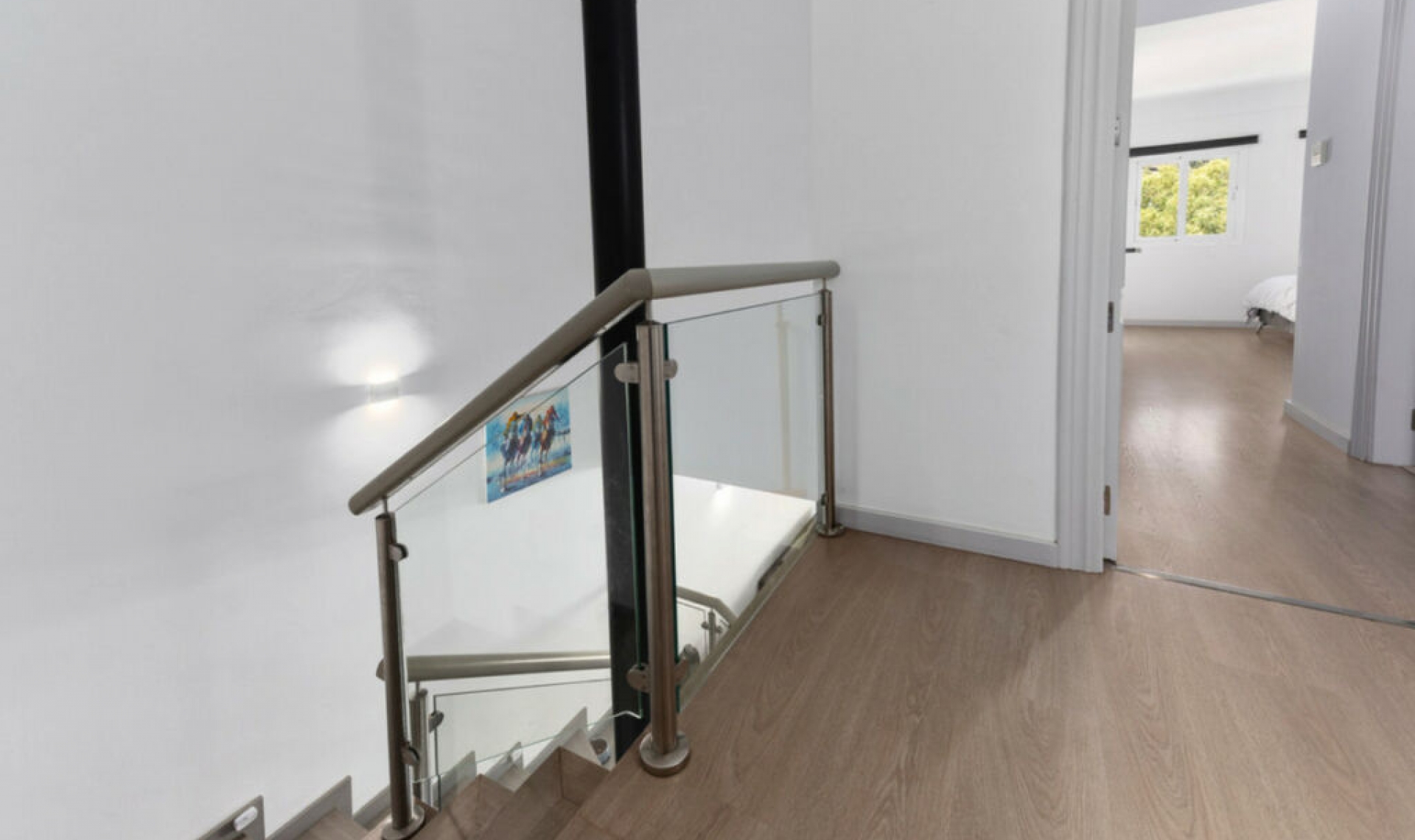 Resale - House -
La Quinta