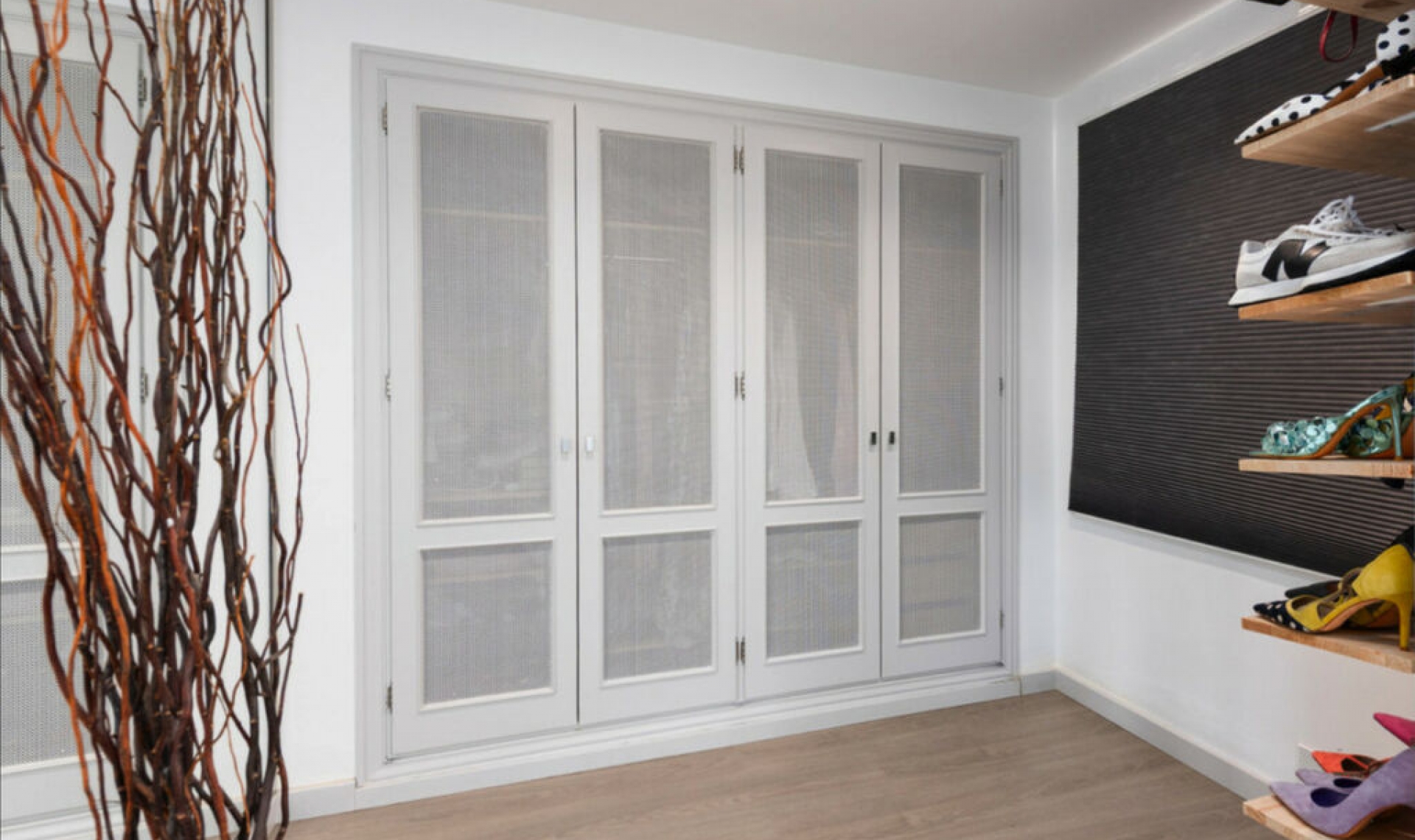 Resale - House -
La Quinta