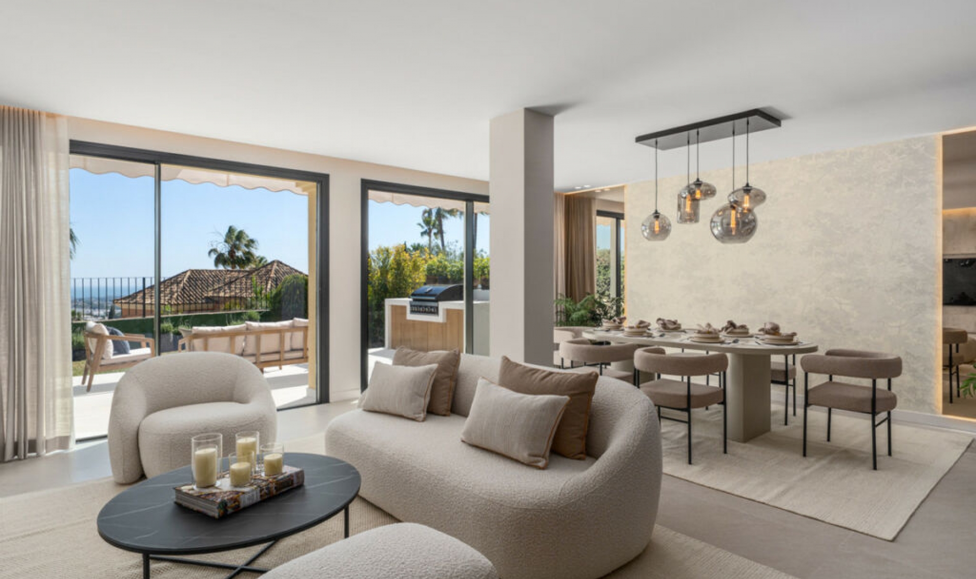 Resale - House -
La Quinta