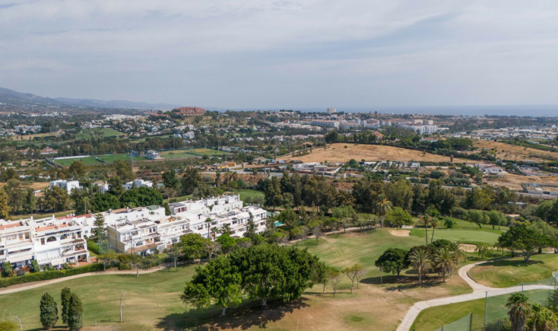 Resale - House -
La Quinta