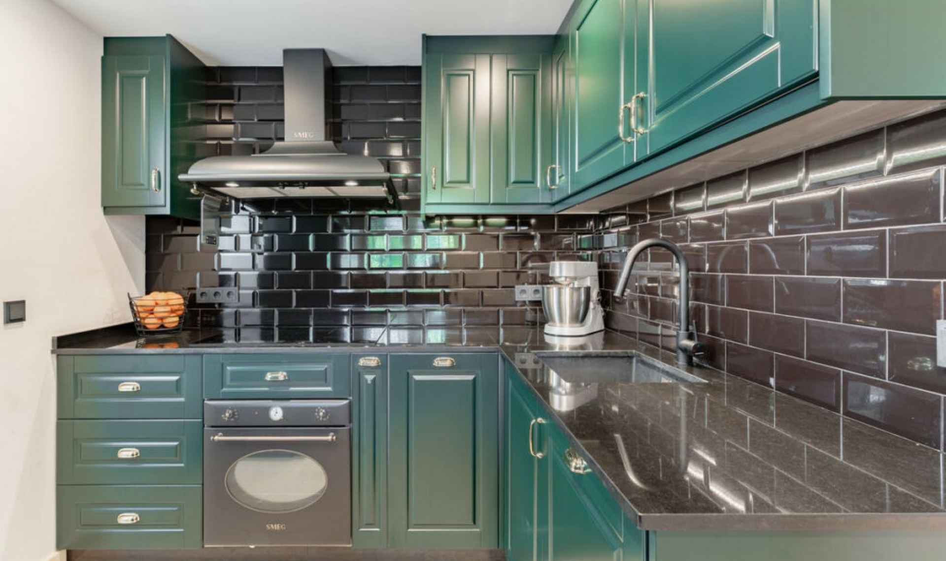 Resale - House -
La Quinta