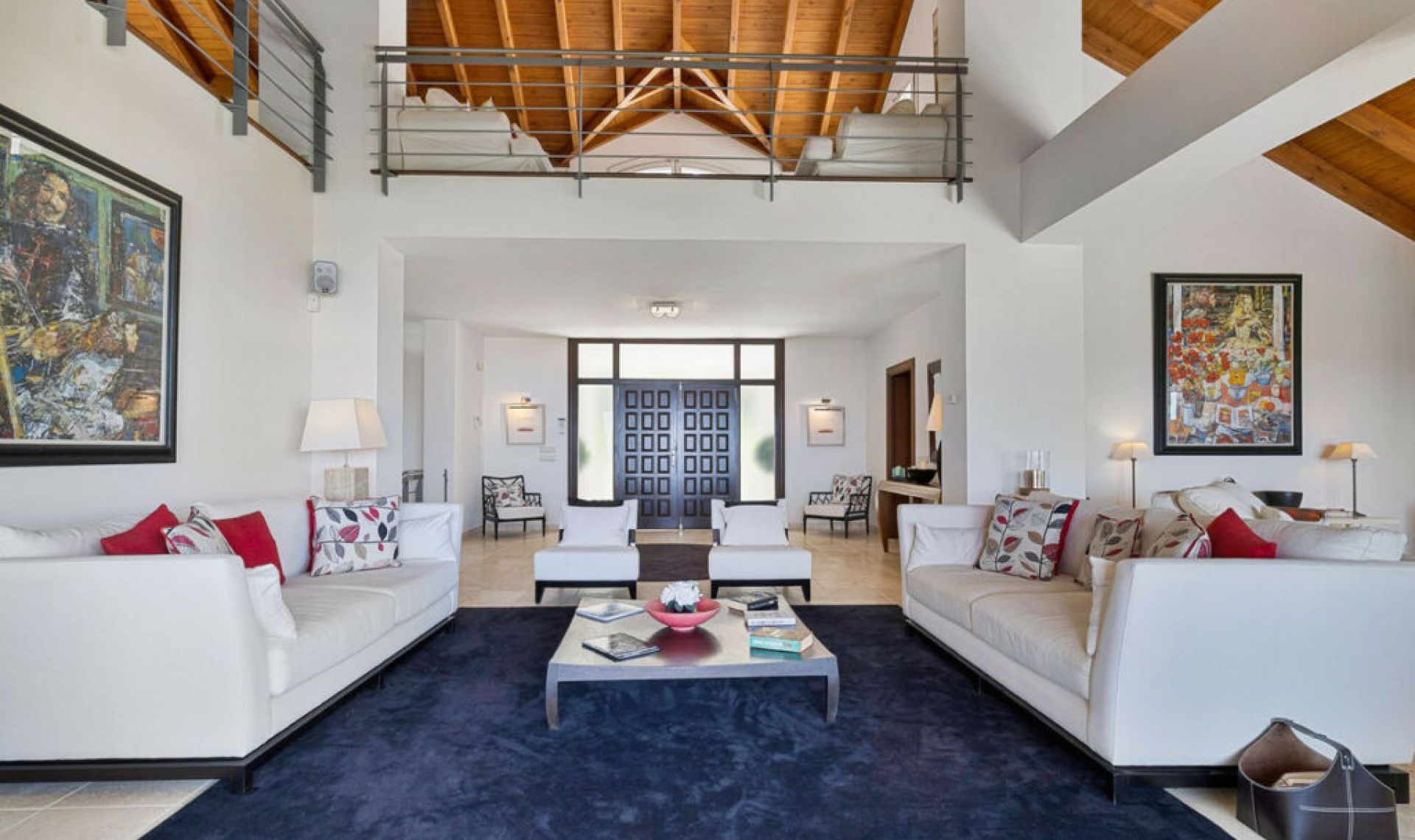 Resale - House -
La Quinta