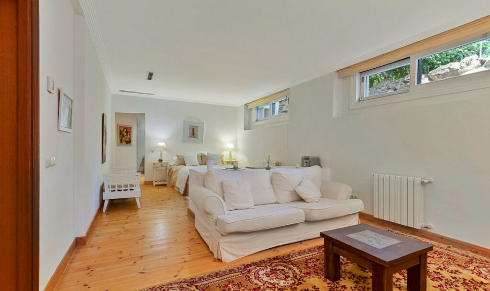 Resale - House -
La Quinta