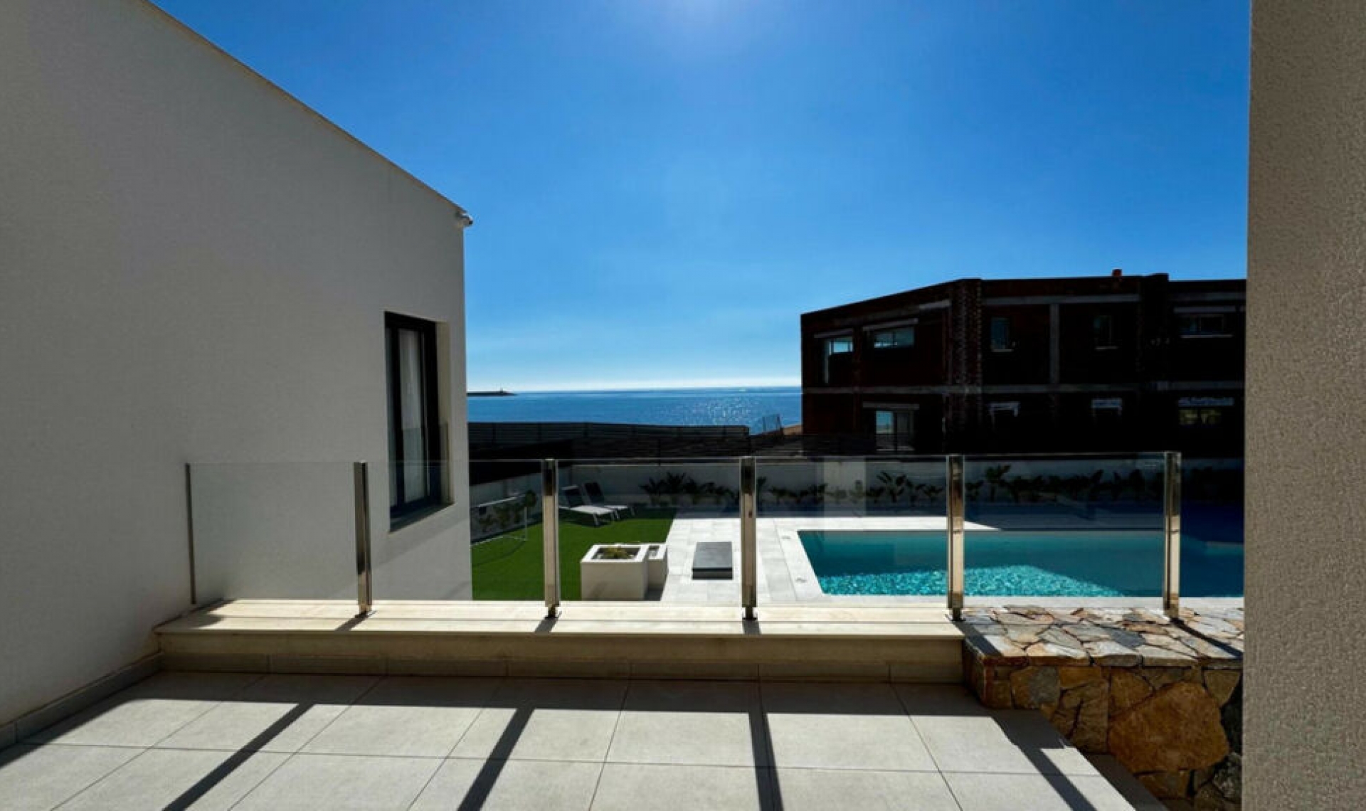 Resale - House -
La Veleta