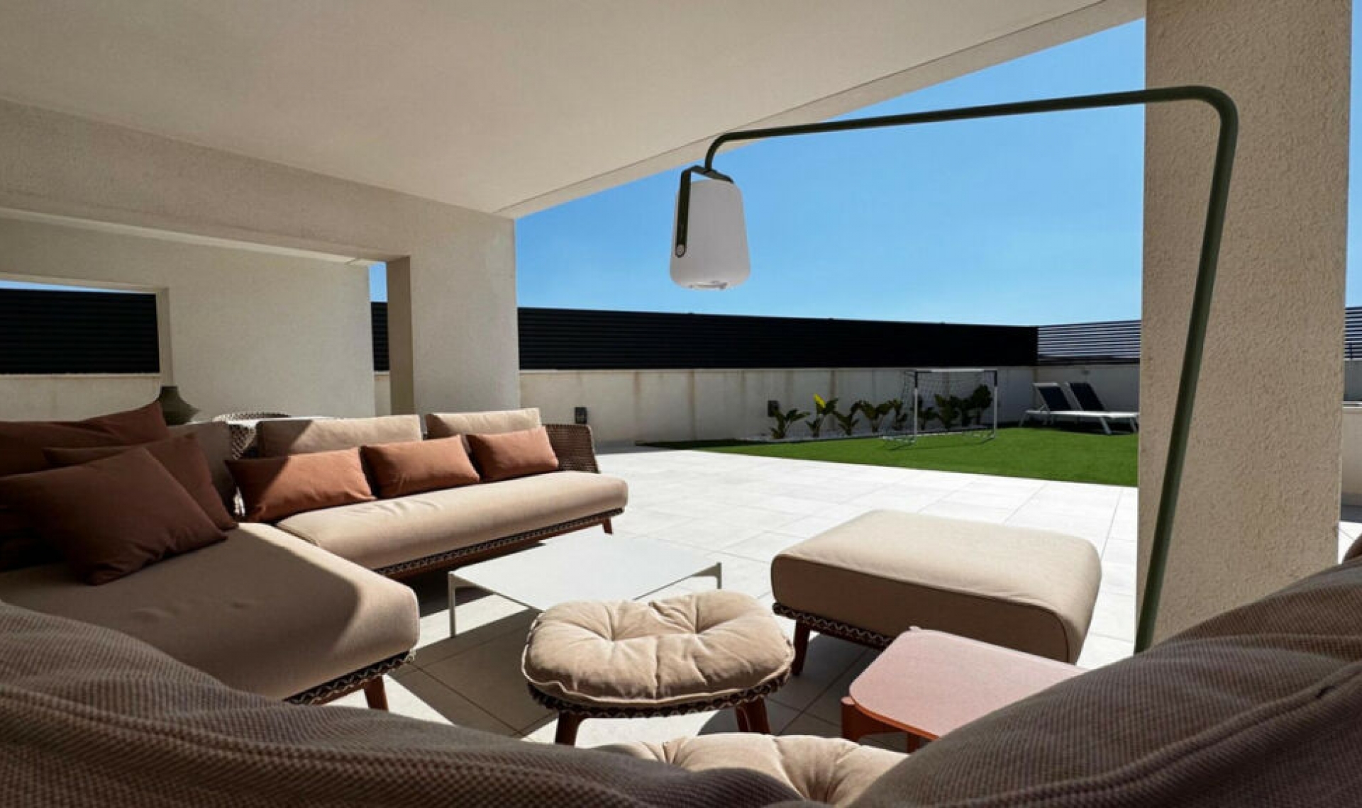 Resale - House -
La Veleta