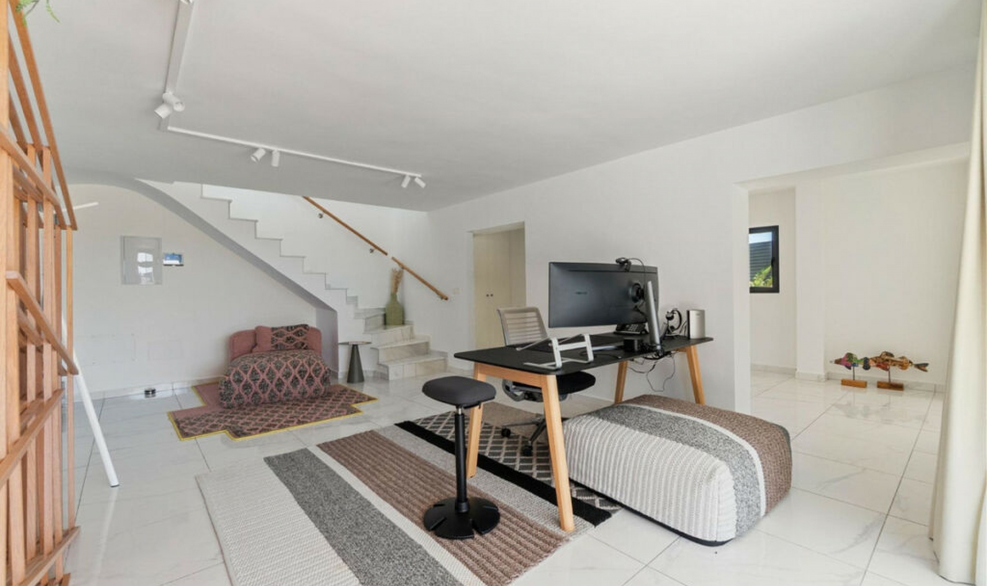 Resale - House -
La Veleta