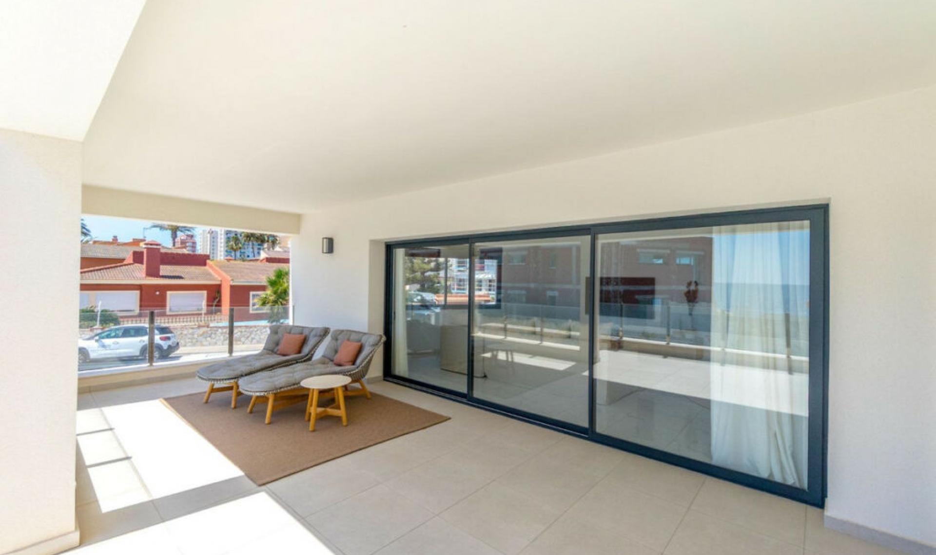 Resale - House -
La Veleta