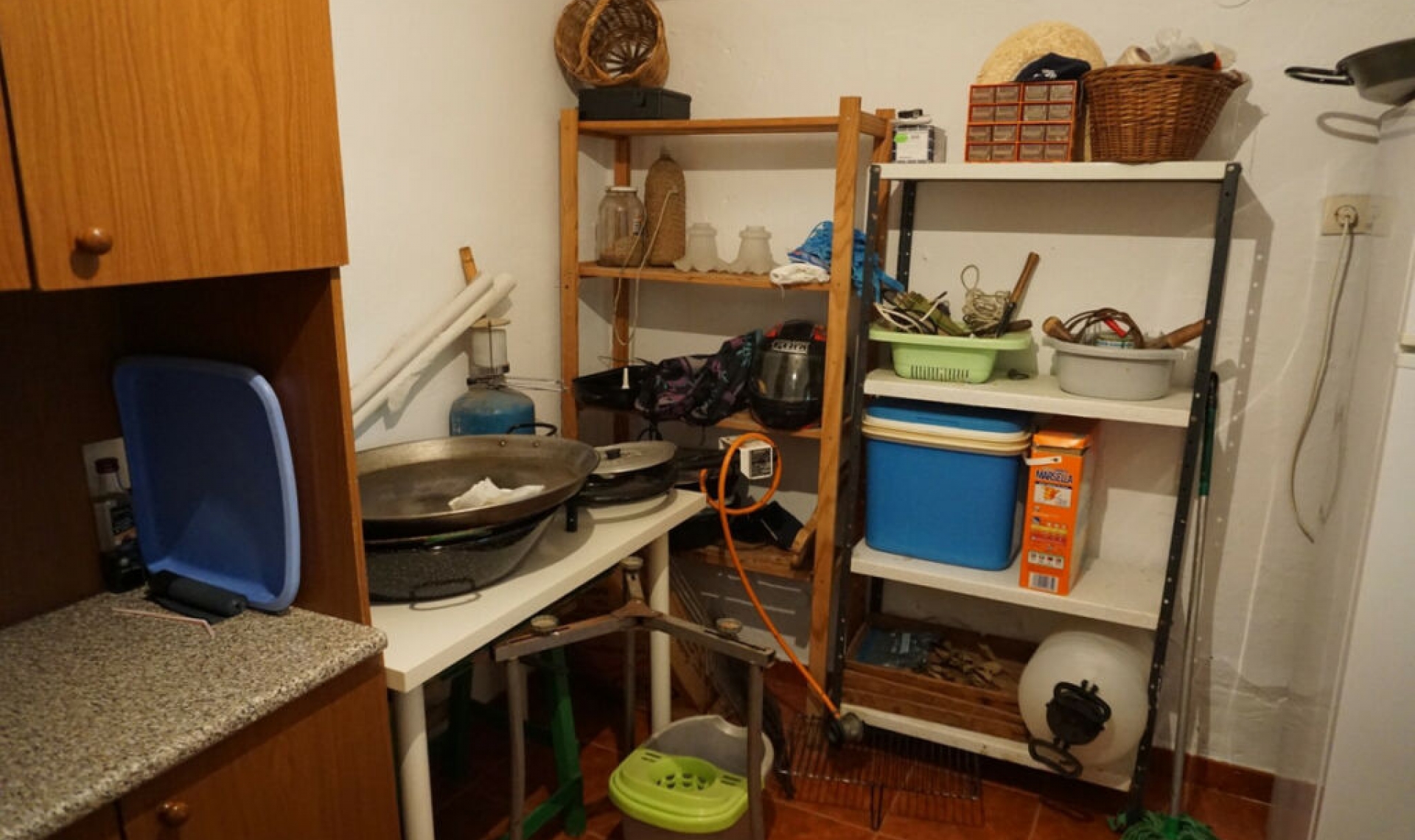 Resale - House -
La Viñuela