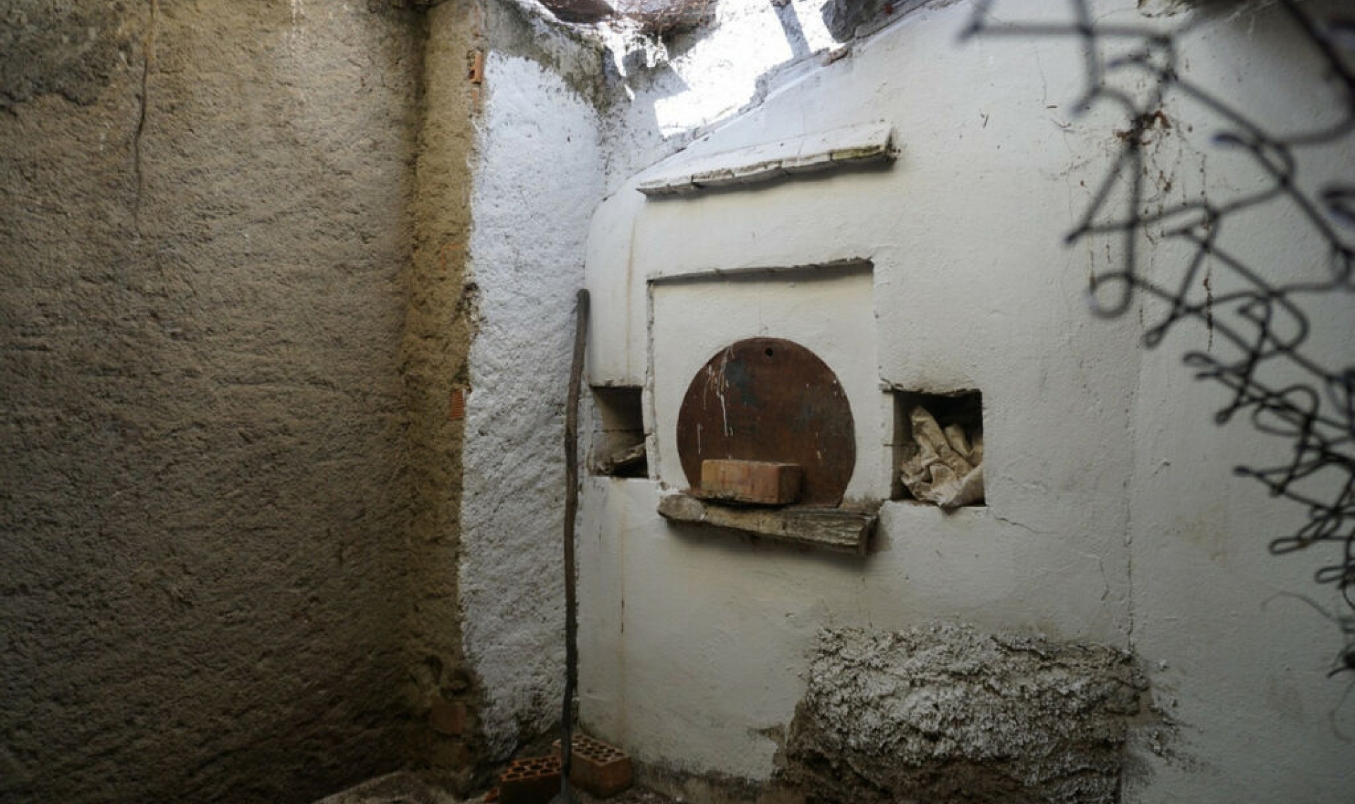 Resale - House -
La Viñuela