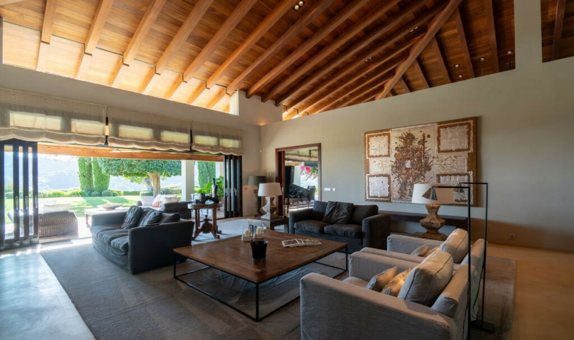 Resale - House -
La Zagaleta