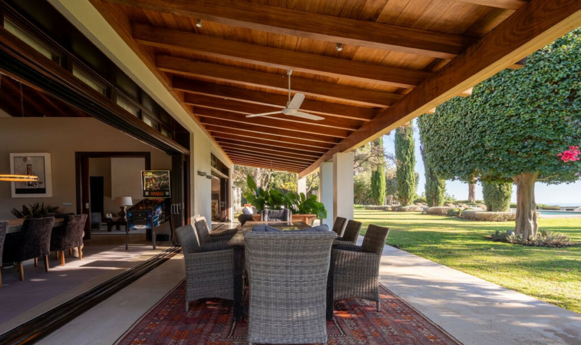 Resale - House -
La Zagaleta