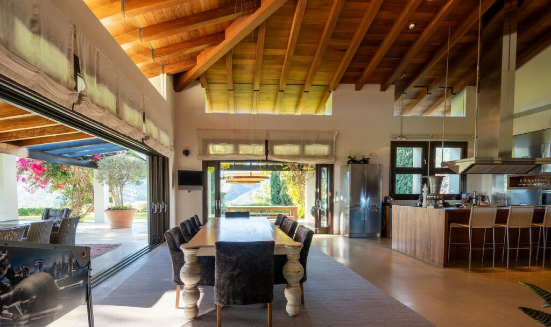 Resale - House -
La Zagaleta