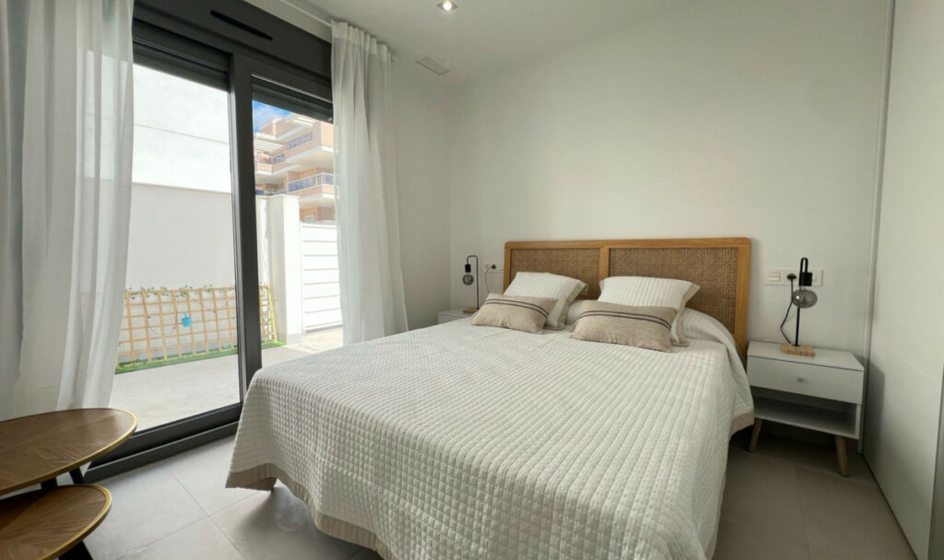 Resale - House -
La Zenia