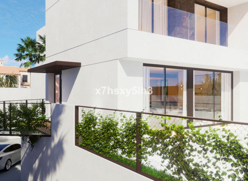 Resale - House -
La Zenia