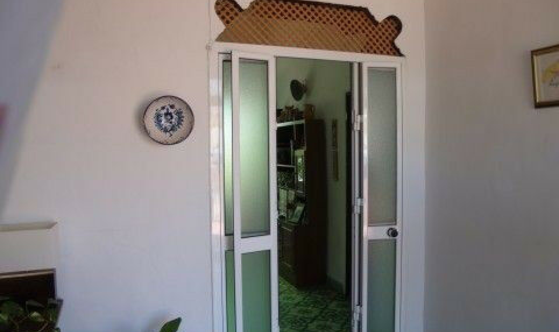 Resale - House -
Lagos