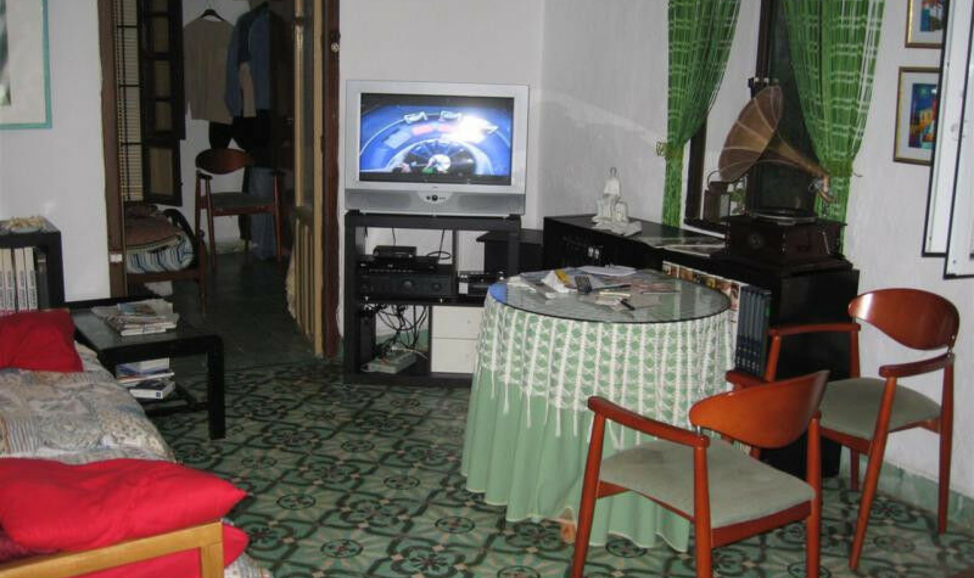 Resale - House -
Lagos
