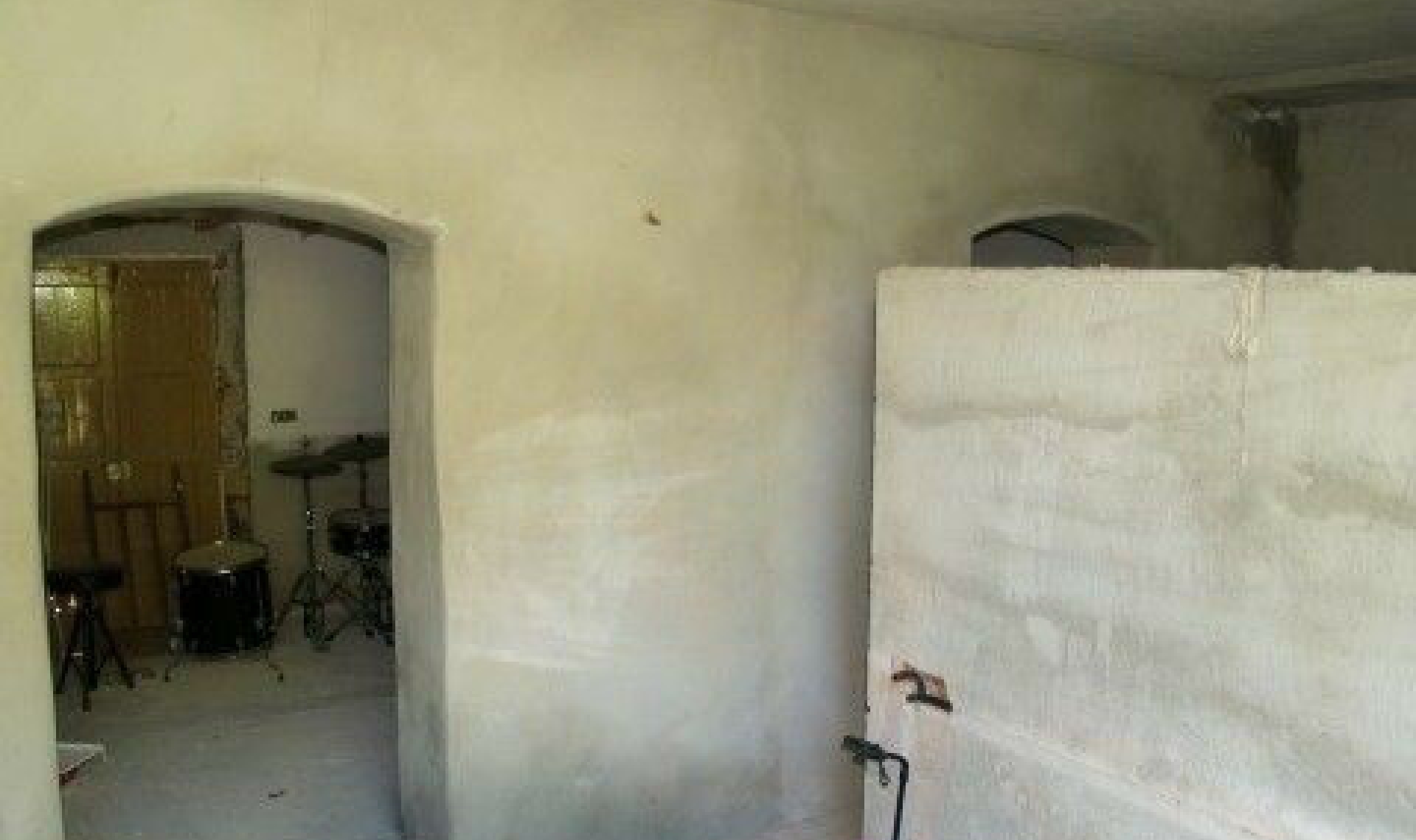 Resale - House -
Lagos