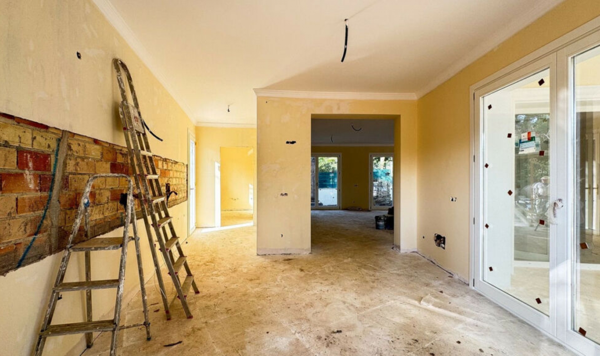 Resale - House -
Las Chapas