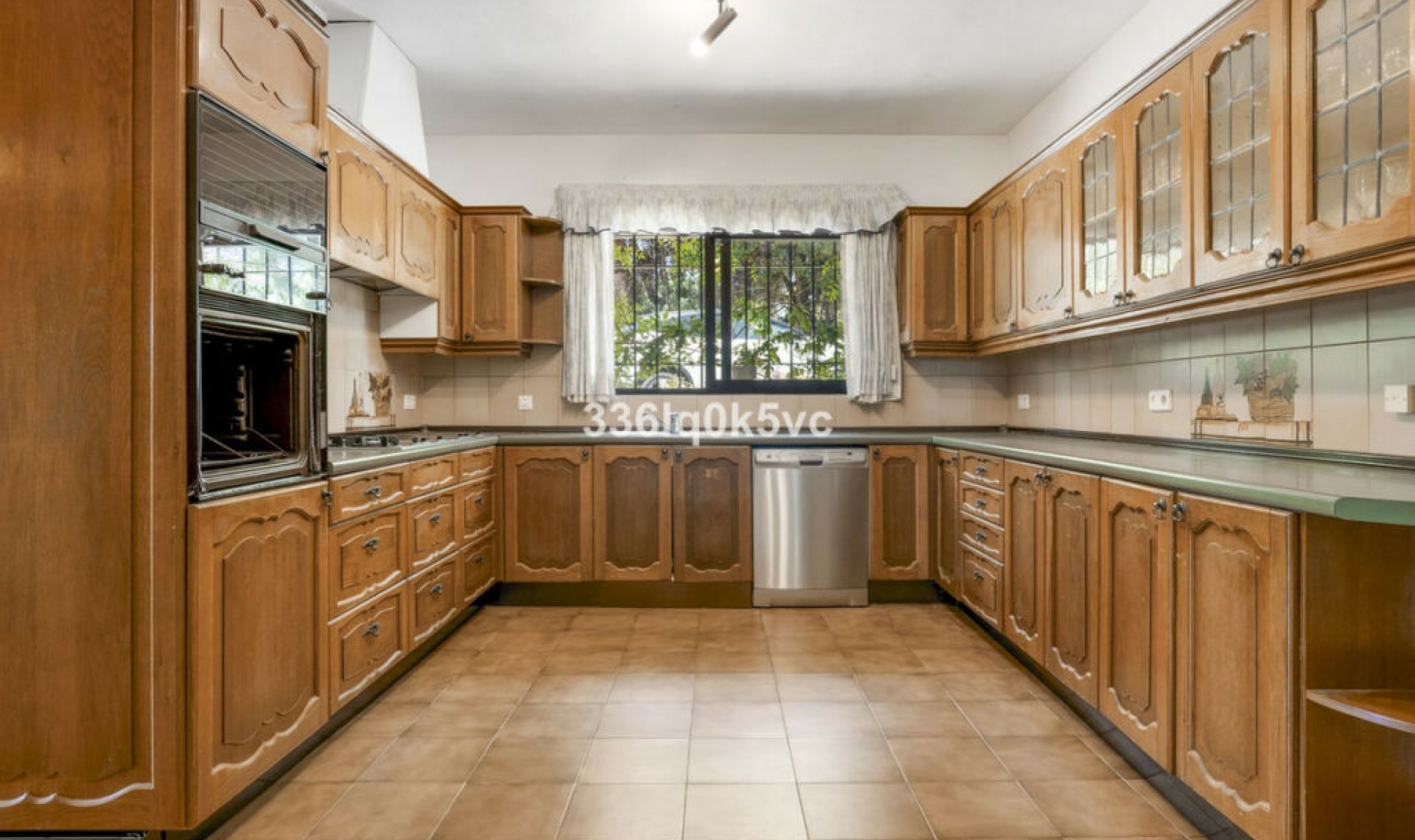 Resale - House -
Las Chapas