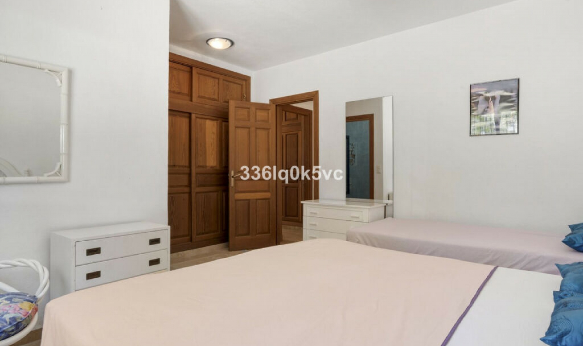 Resale - House -
Las Chapas