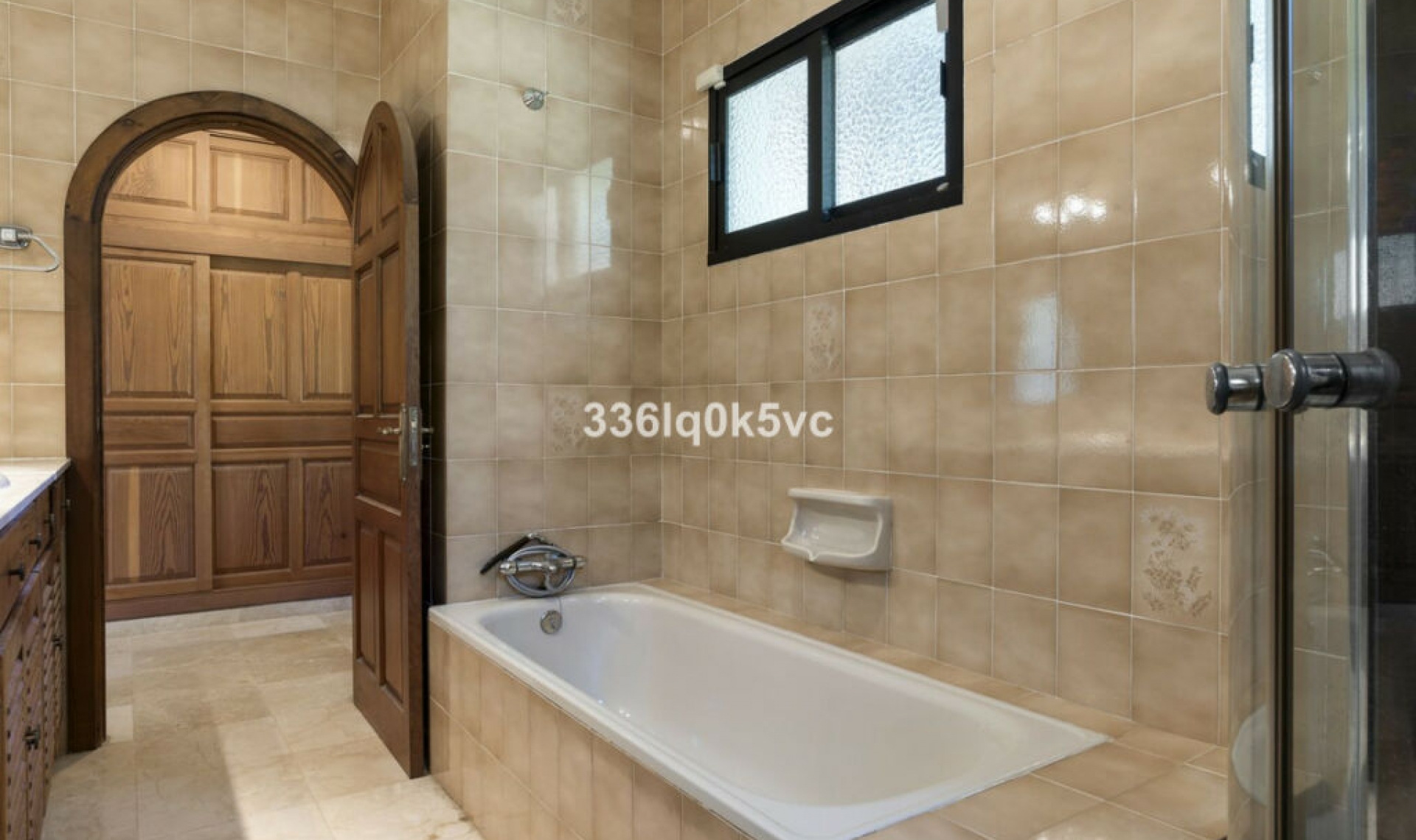 Resale - House -
Las Chapas