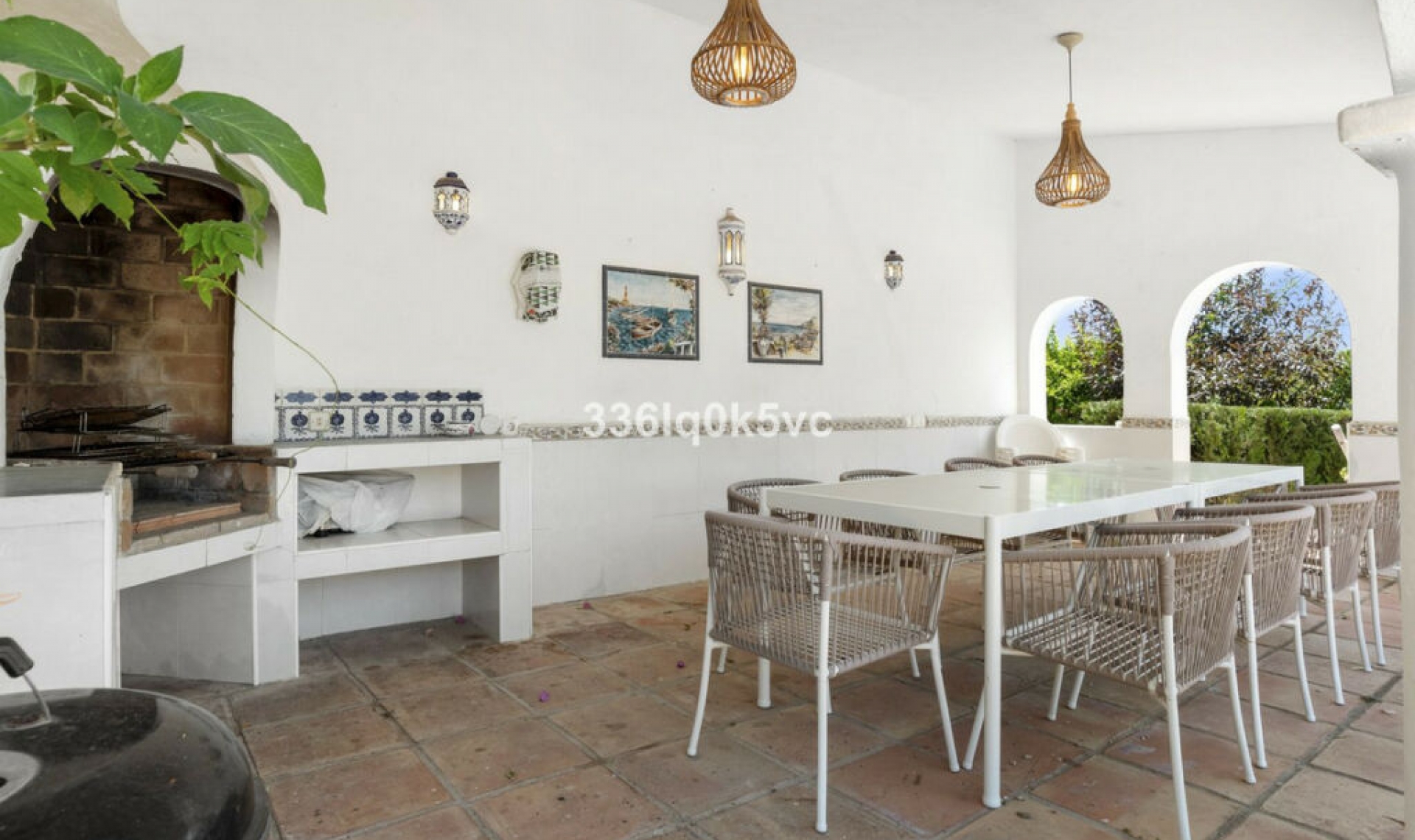 Resale - House -
Las Chapas